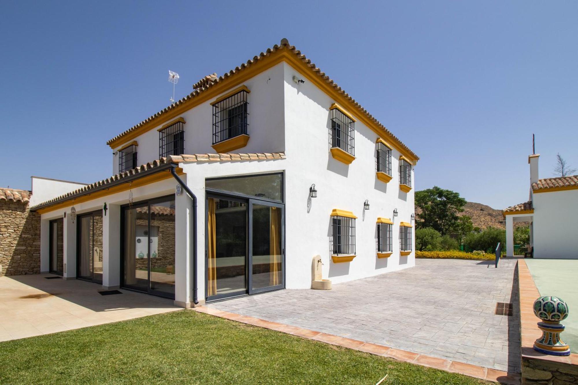 Cortijo San Antonio De Trejo