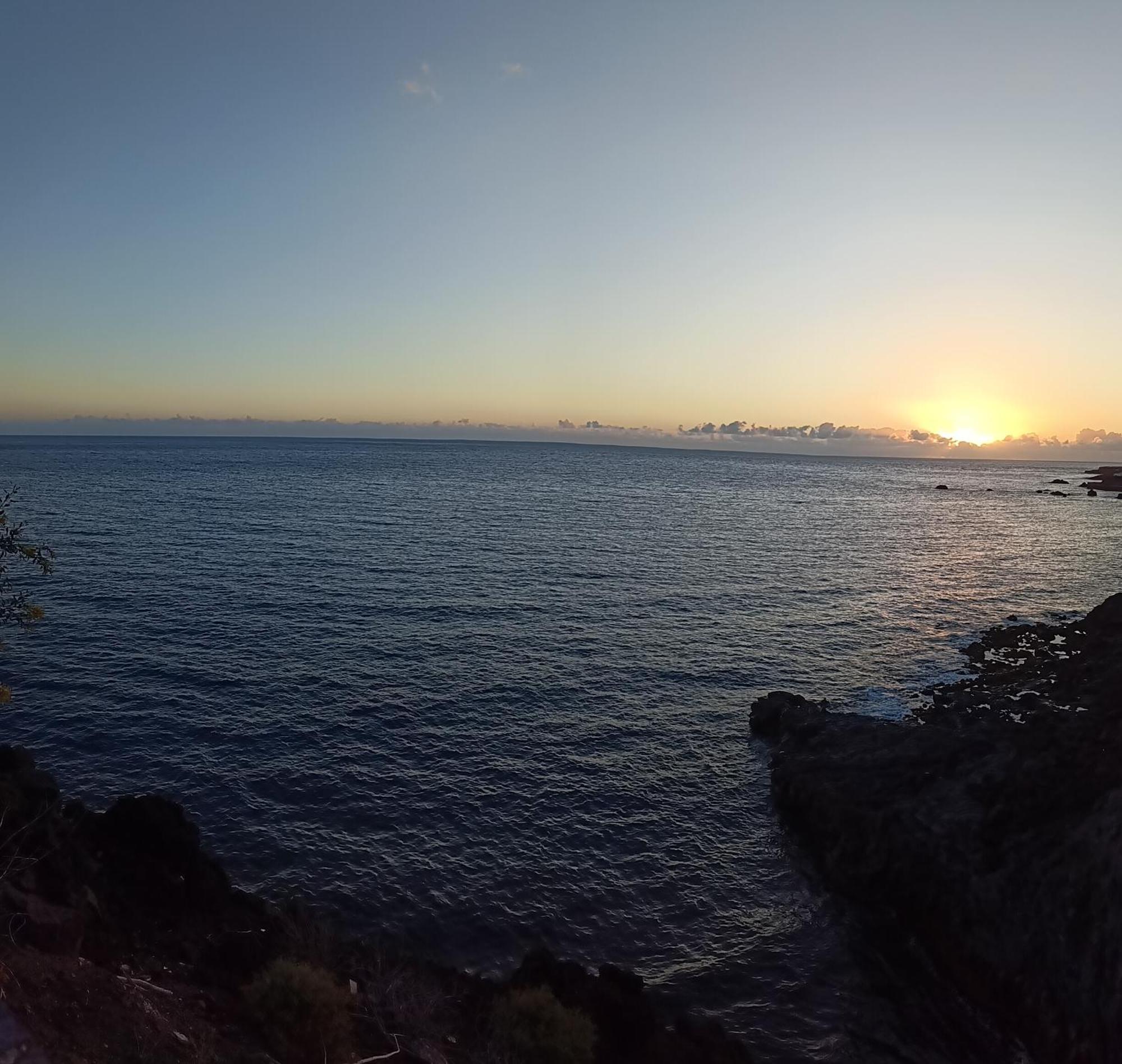 Atardecer Azul Puerto De Naos