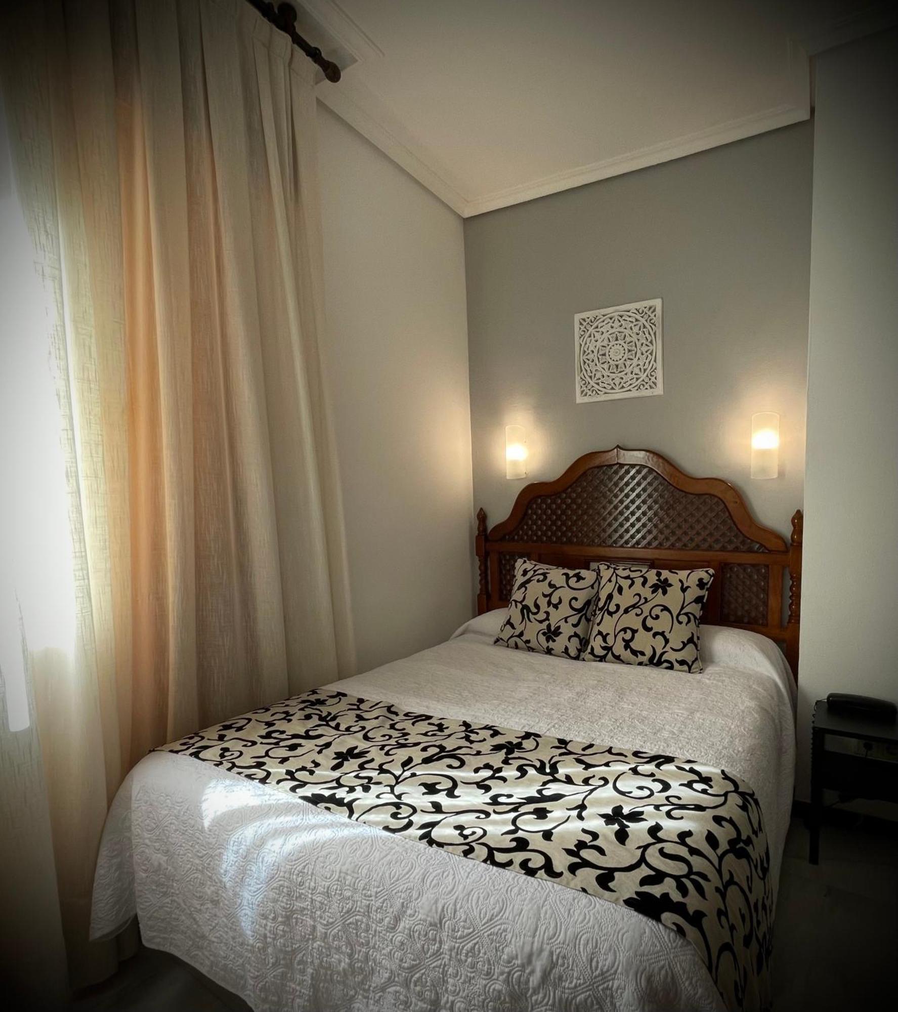 Hotel Omeyas