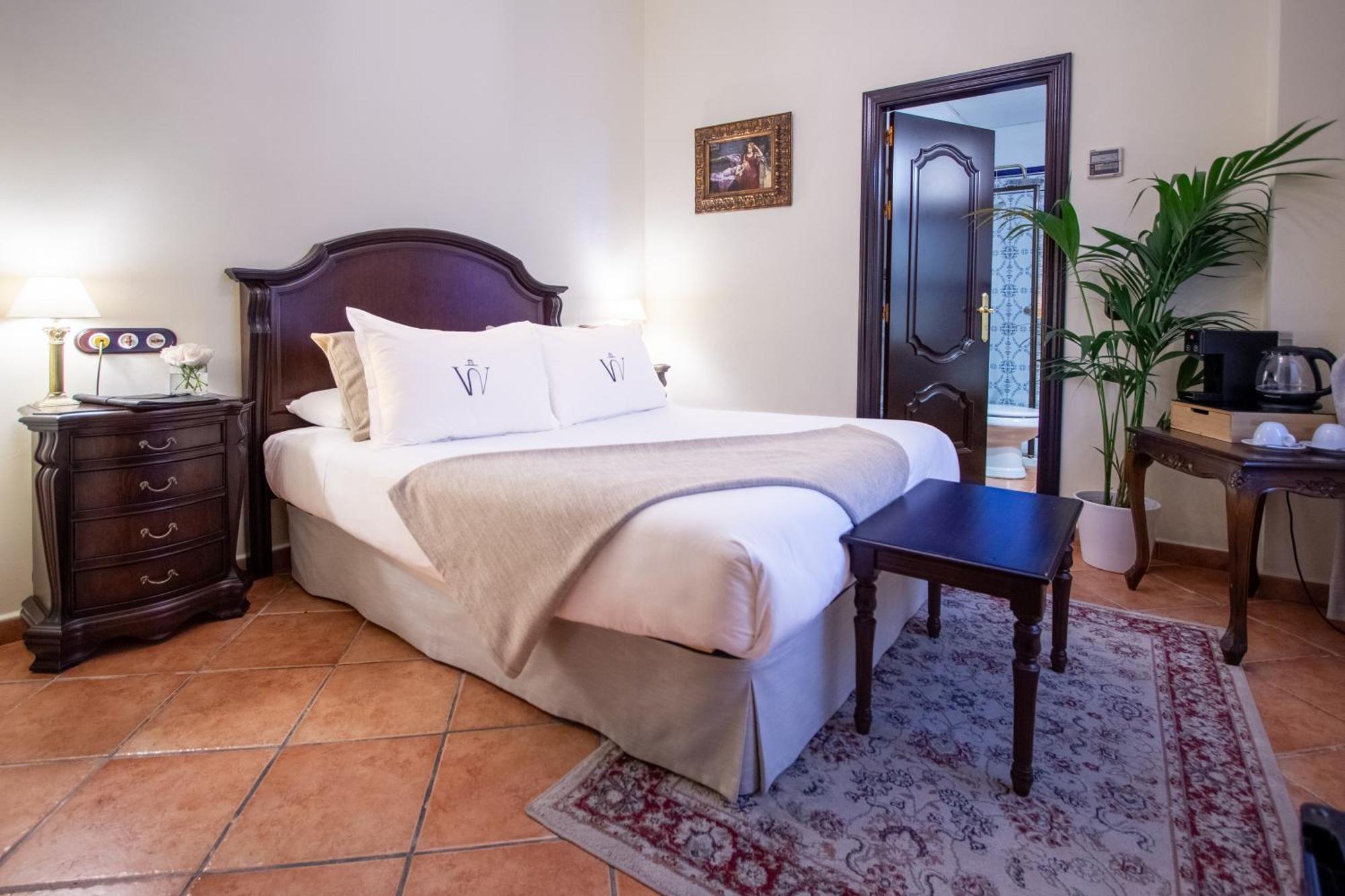 Palacio De Hemingway 4*