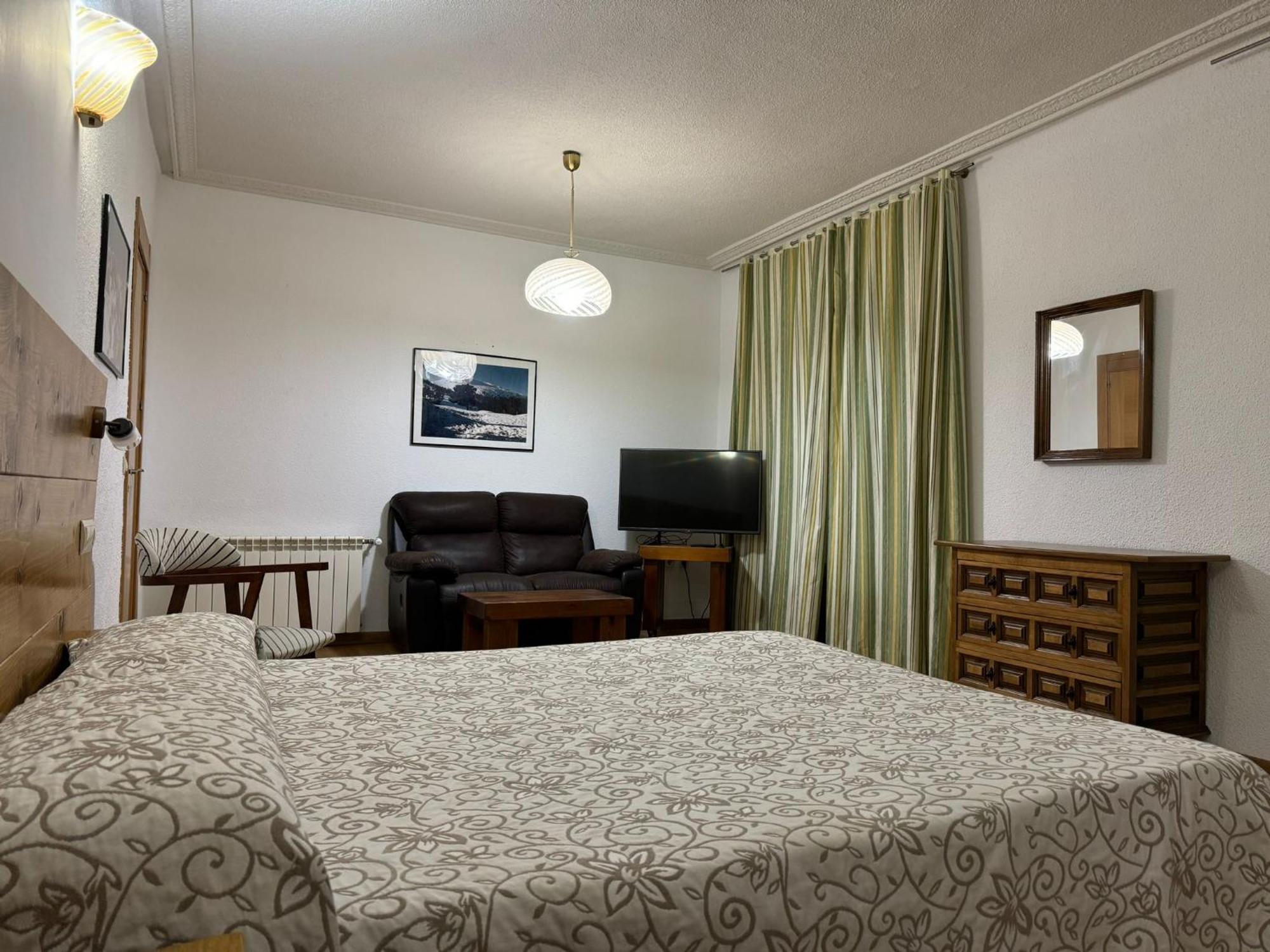 Aribel Longinos Guest house 2*