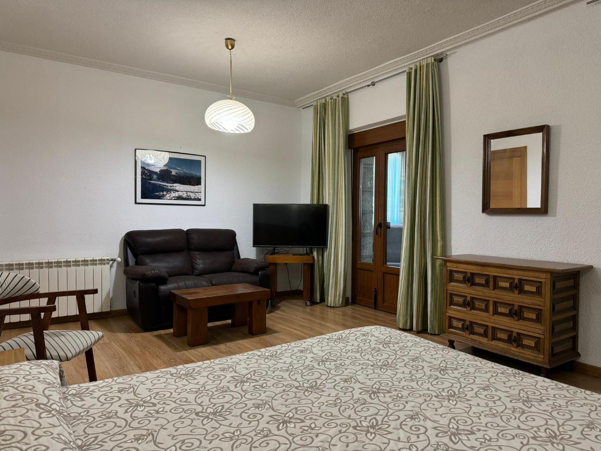 Guest house Aribel Longinos Cercedilla