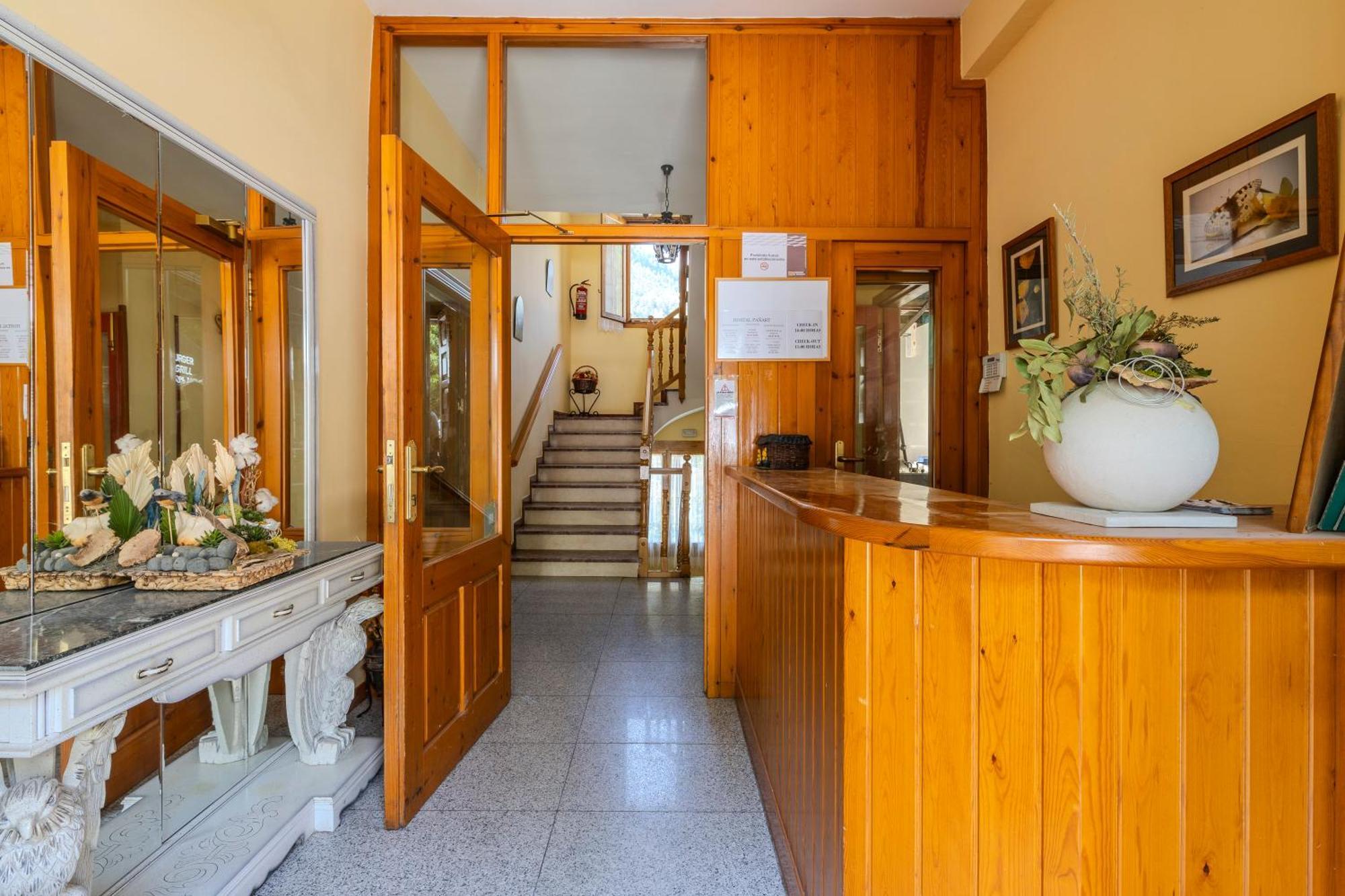 Hostal Restaurante Asador Pañart *