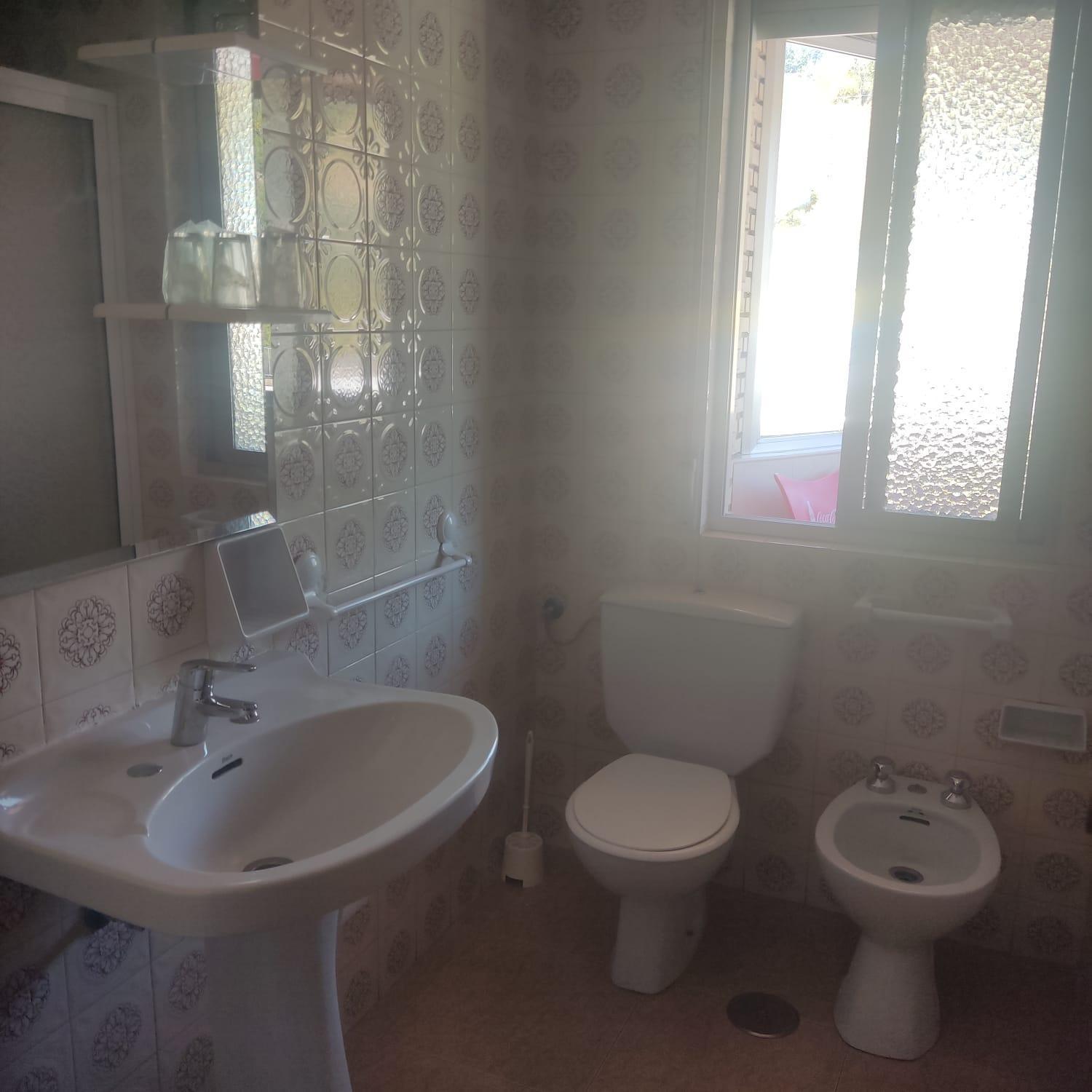 Rosales Bed & Breakfast Almazcara
