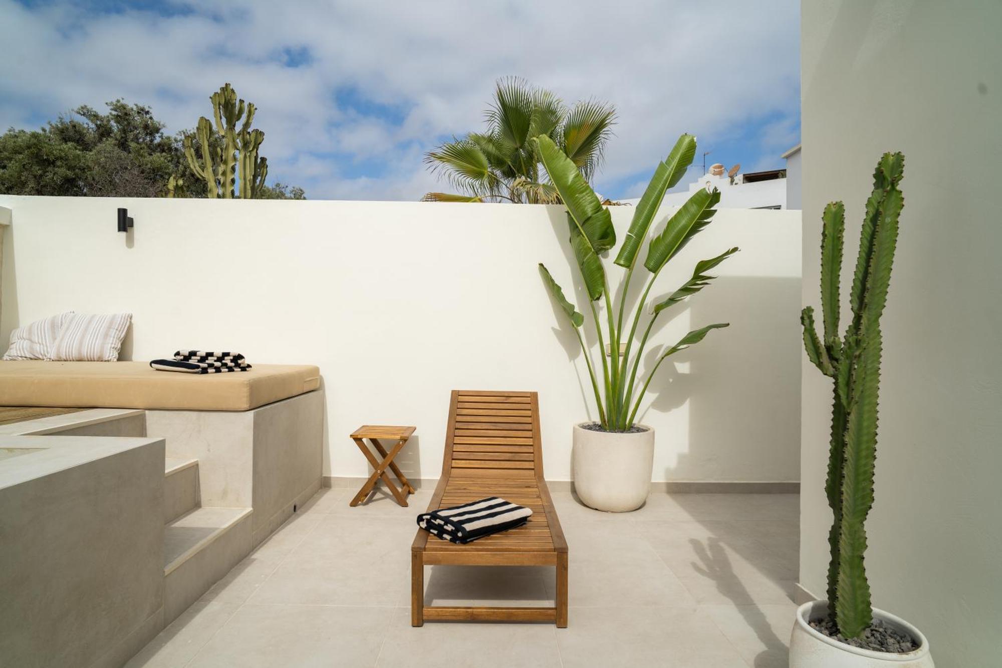 Urban Chill Private Pool By Holidays *