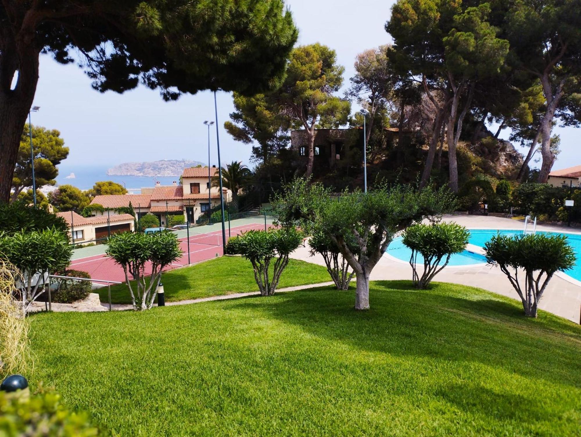 Holiday home Mediterrania 98 Torroella De Montgri
