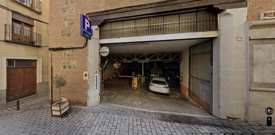 Apartamento Ilarcuris Con Patio Privado *