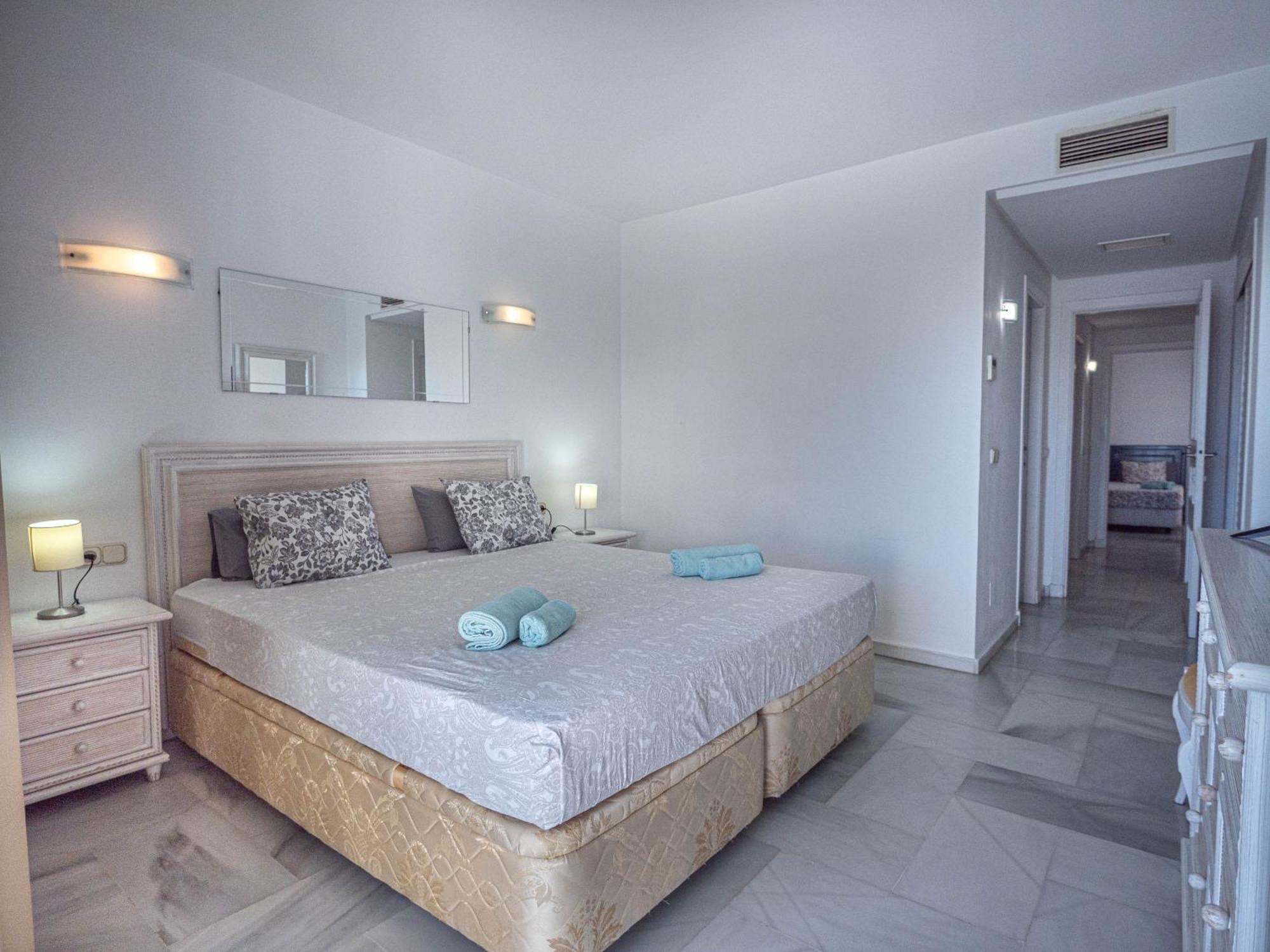 The Perfect Location Apartment *