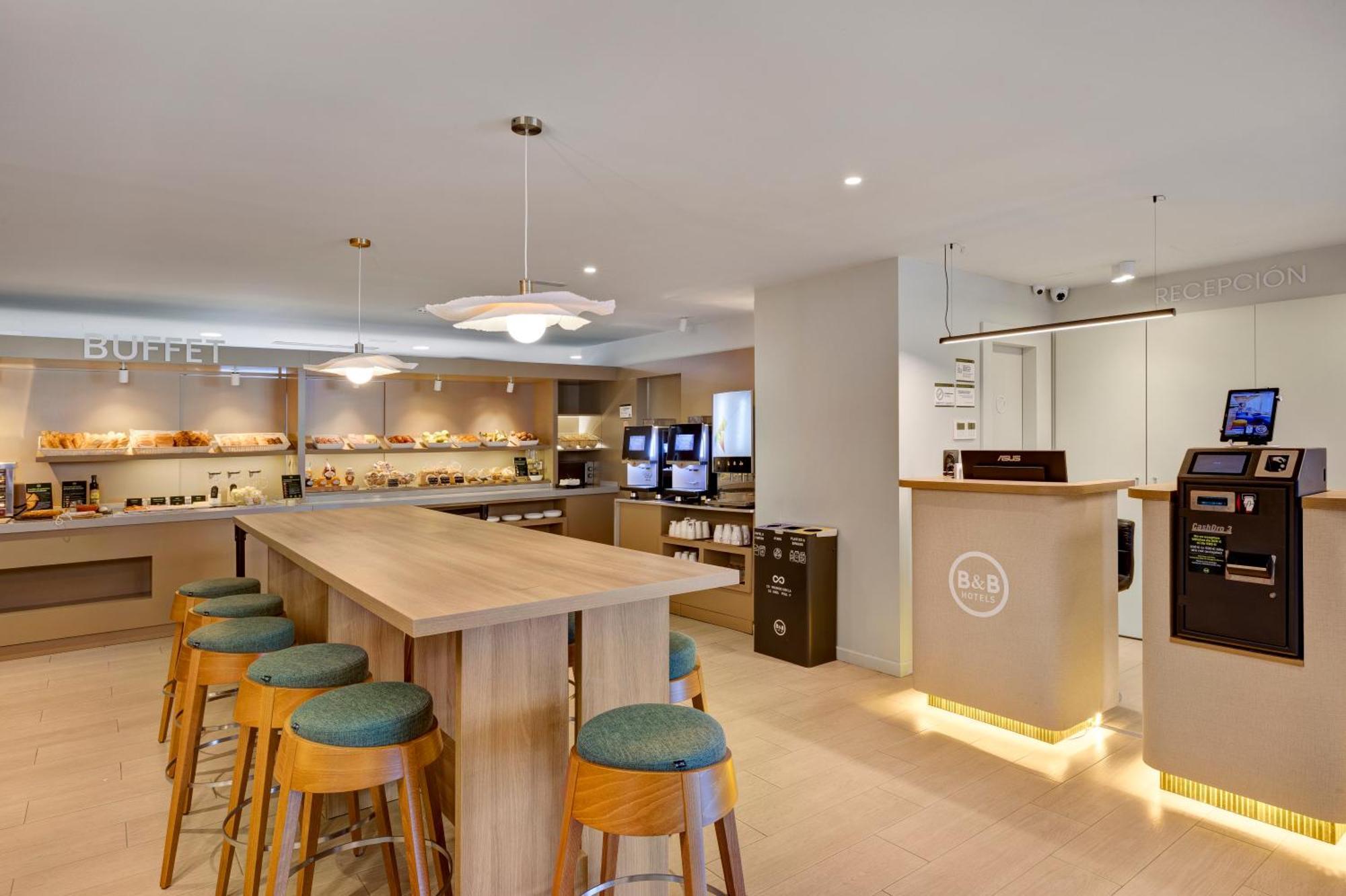 Almería Vicar Hotel