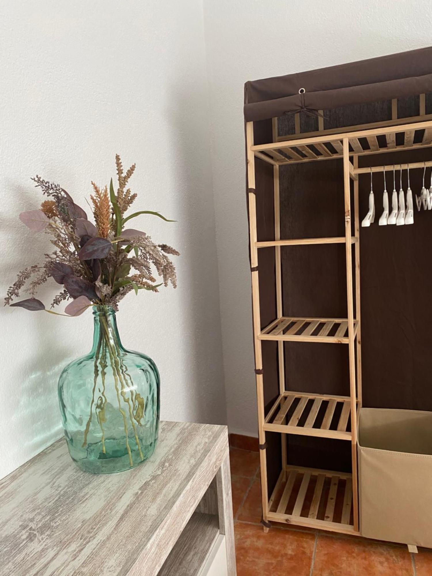 Apartamento Vivienda A Pie De Calle En Agua Amarga A 250 Metros De La Playa *