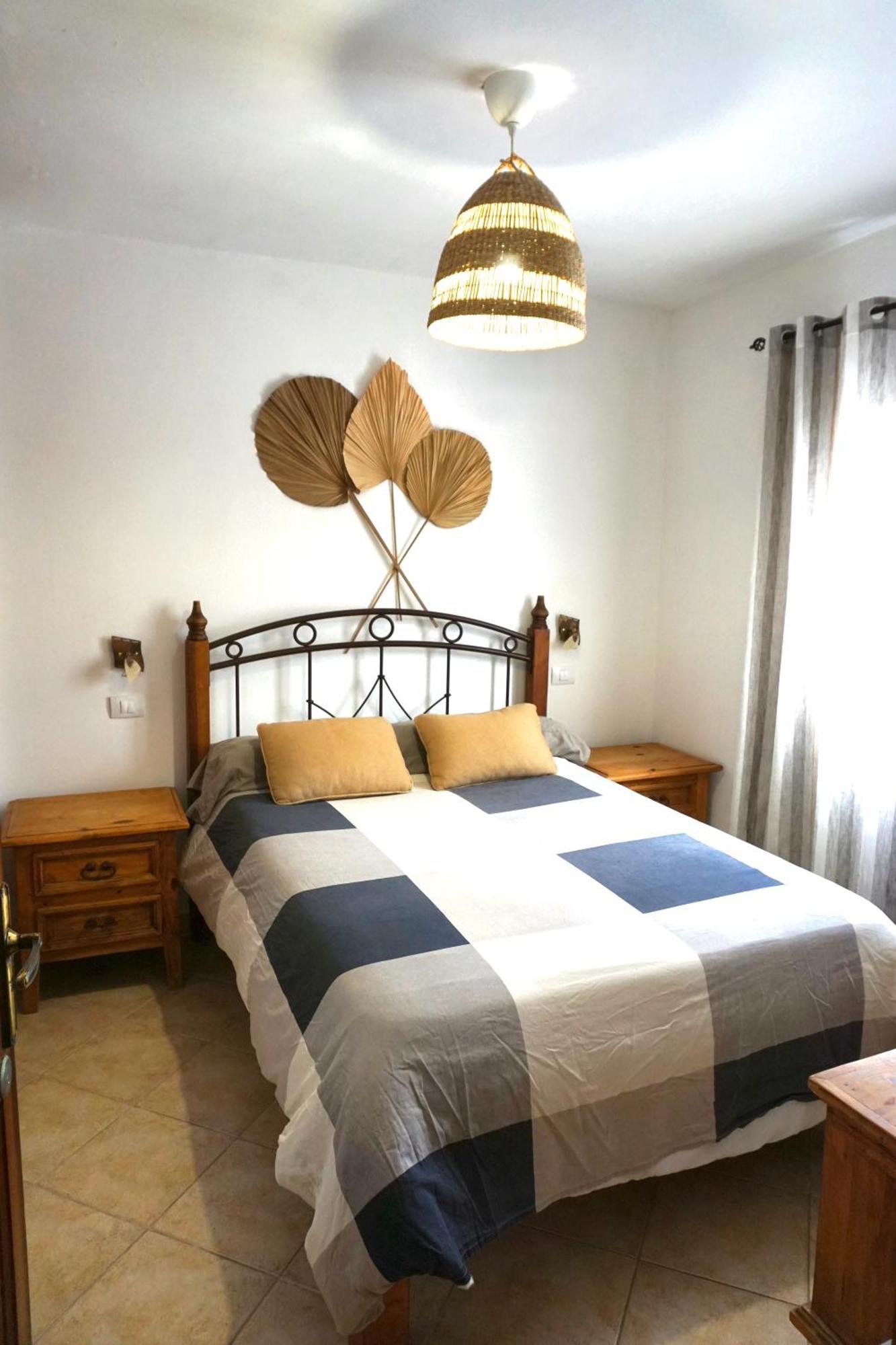 Pura Vida Surf Camp & School Hostel *