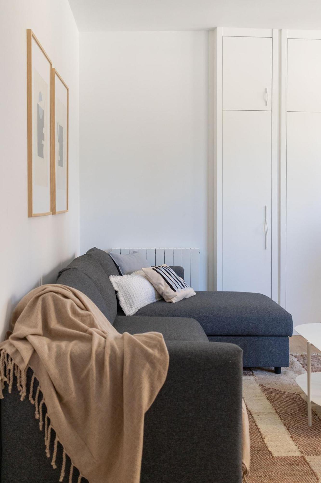 Apartment Daniela's Lovely Aire Y Wifi By Logrono