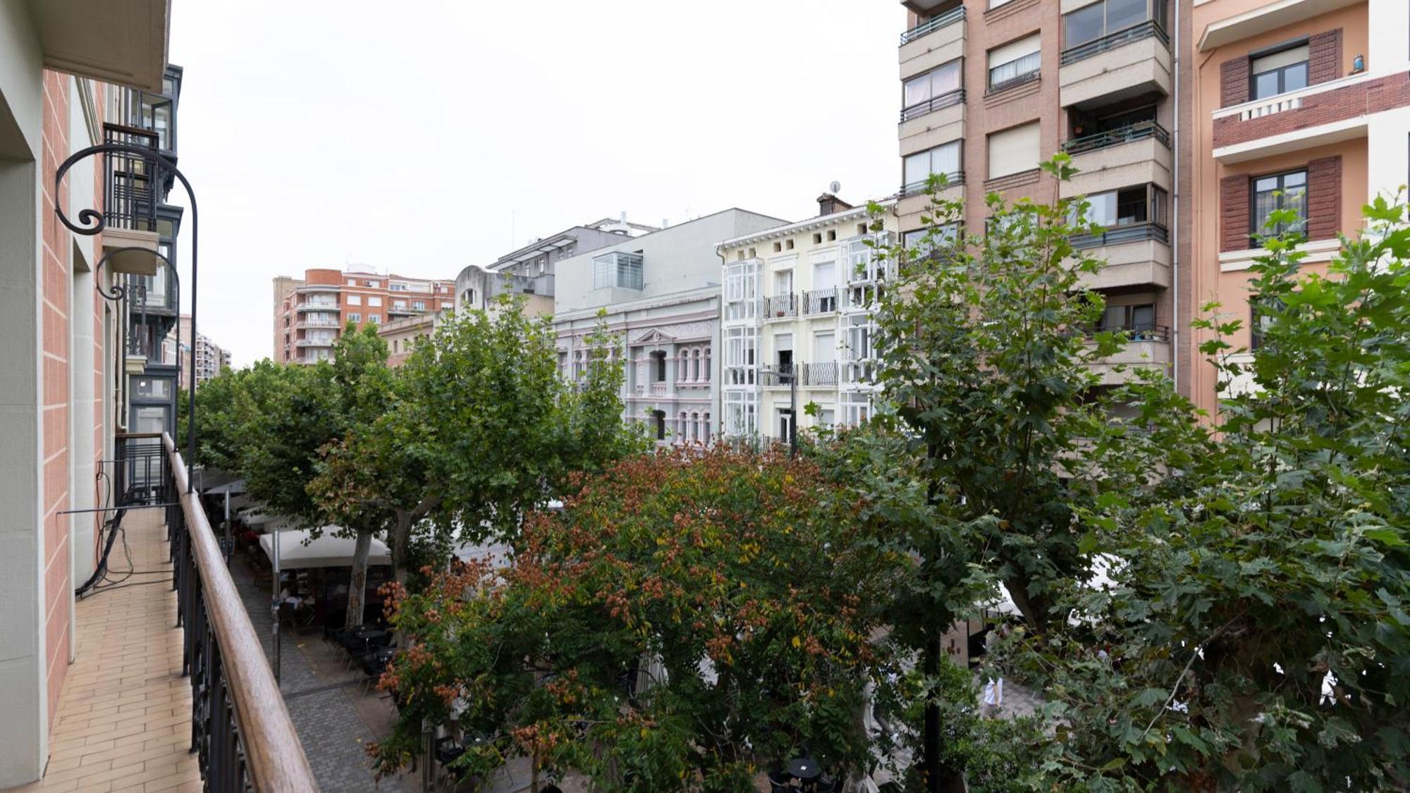Laurel Cozy * Logroño