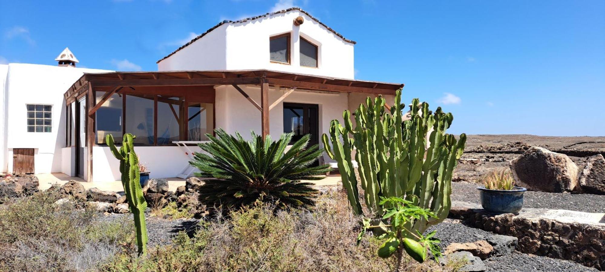 Los Aloes Holiday home *