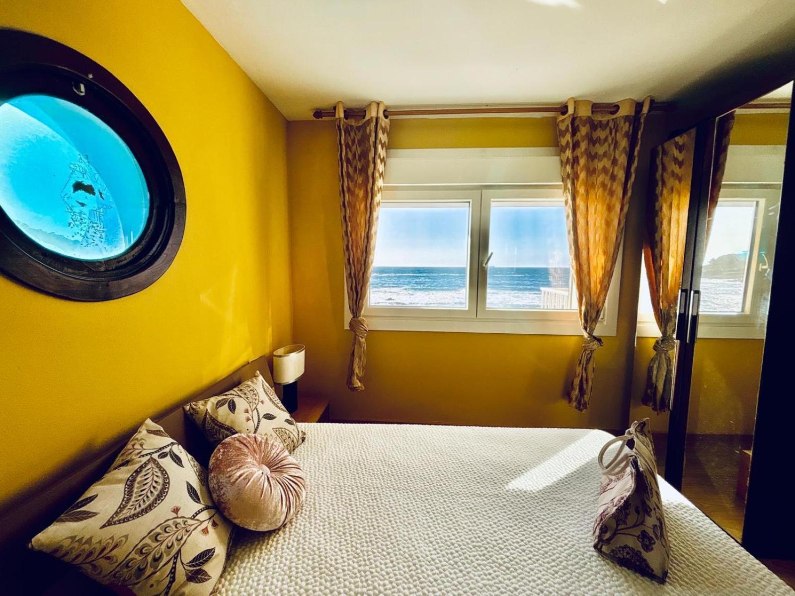 Holibai Albatros, Duplex Al Ladito Del Mar, Baiona