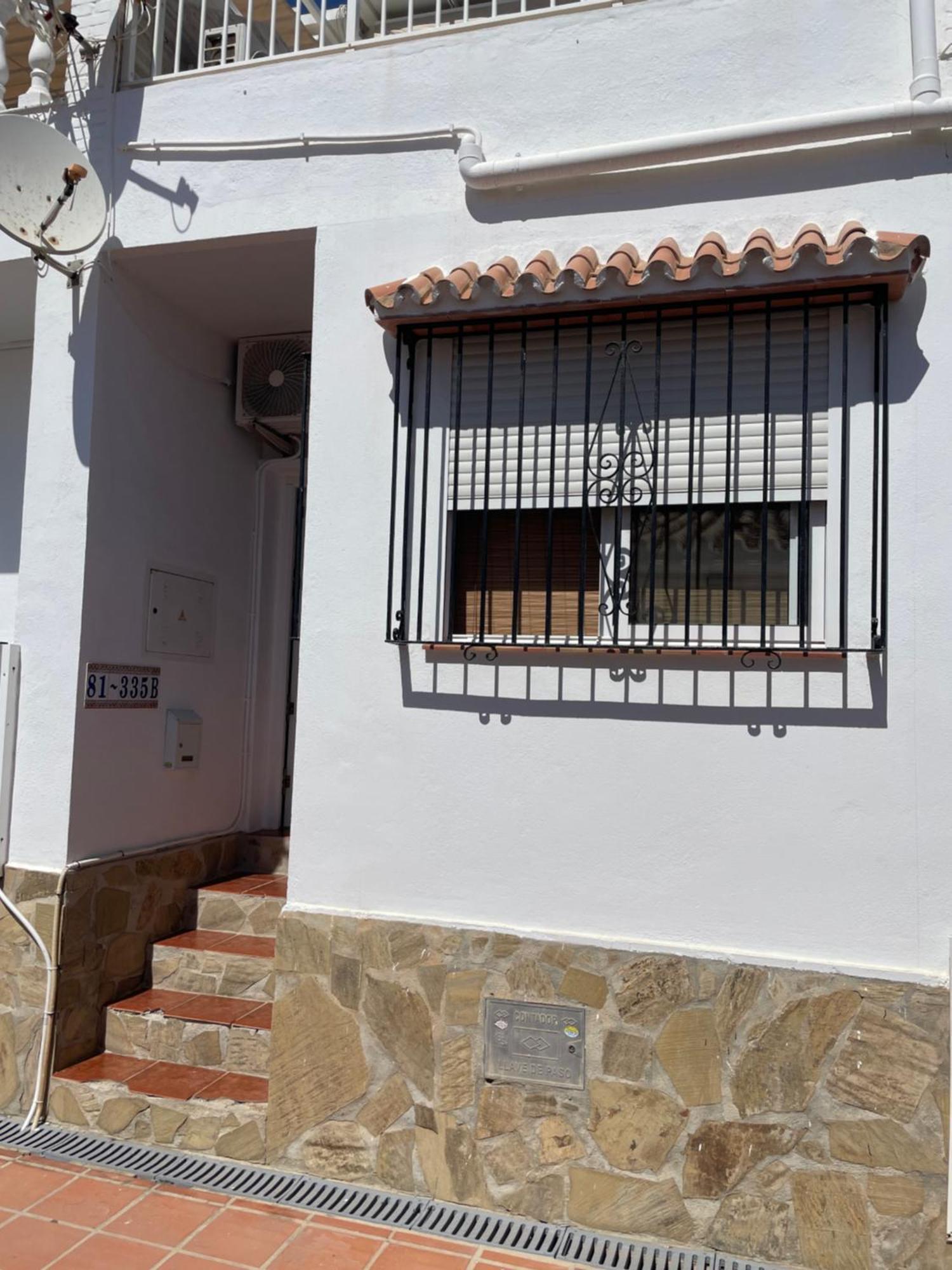 Puerta Del Mar *