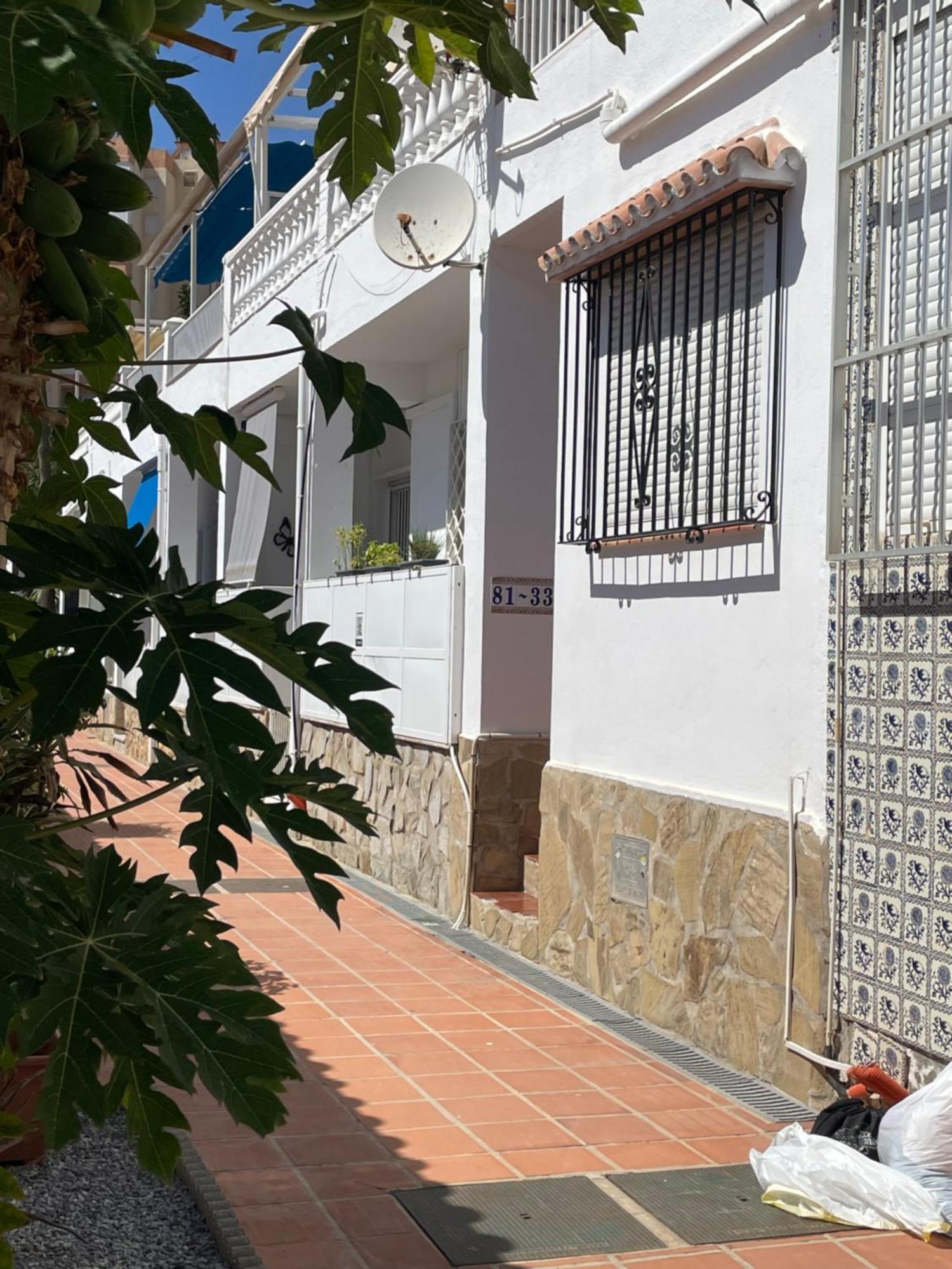 Puerta Del Mar *
