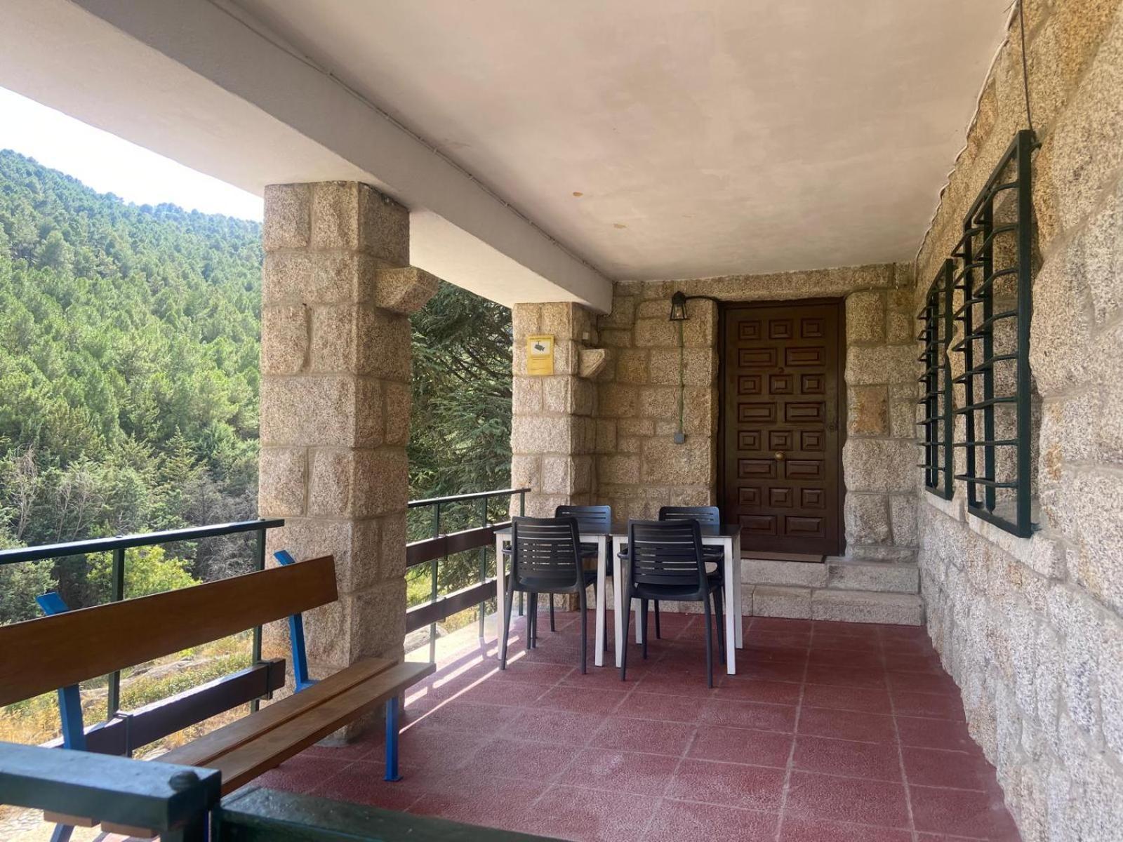 La Casa De La Pedriza Chalet