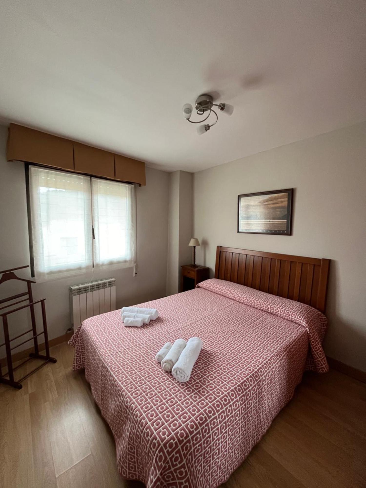 Apartment Santa Coloma *