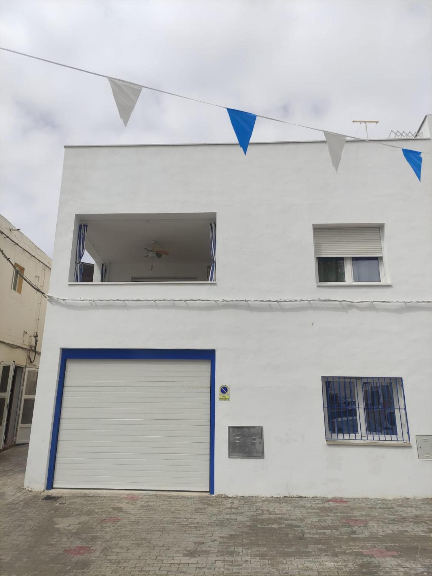 Сasa de vacaciones Casa En Salobrena, La Caleta, A 200m De La Playa Con Garaje Privado Salobreña