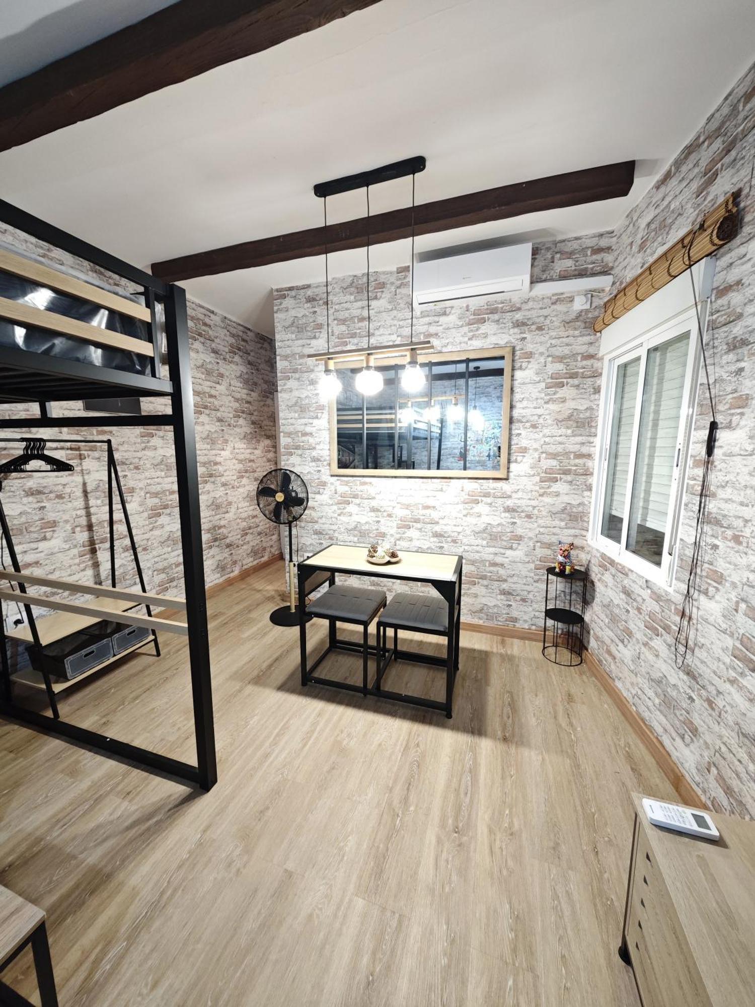 Sanz Apartment *