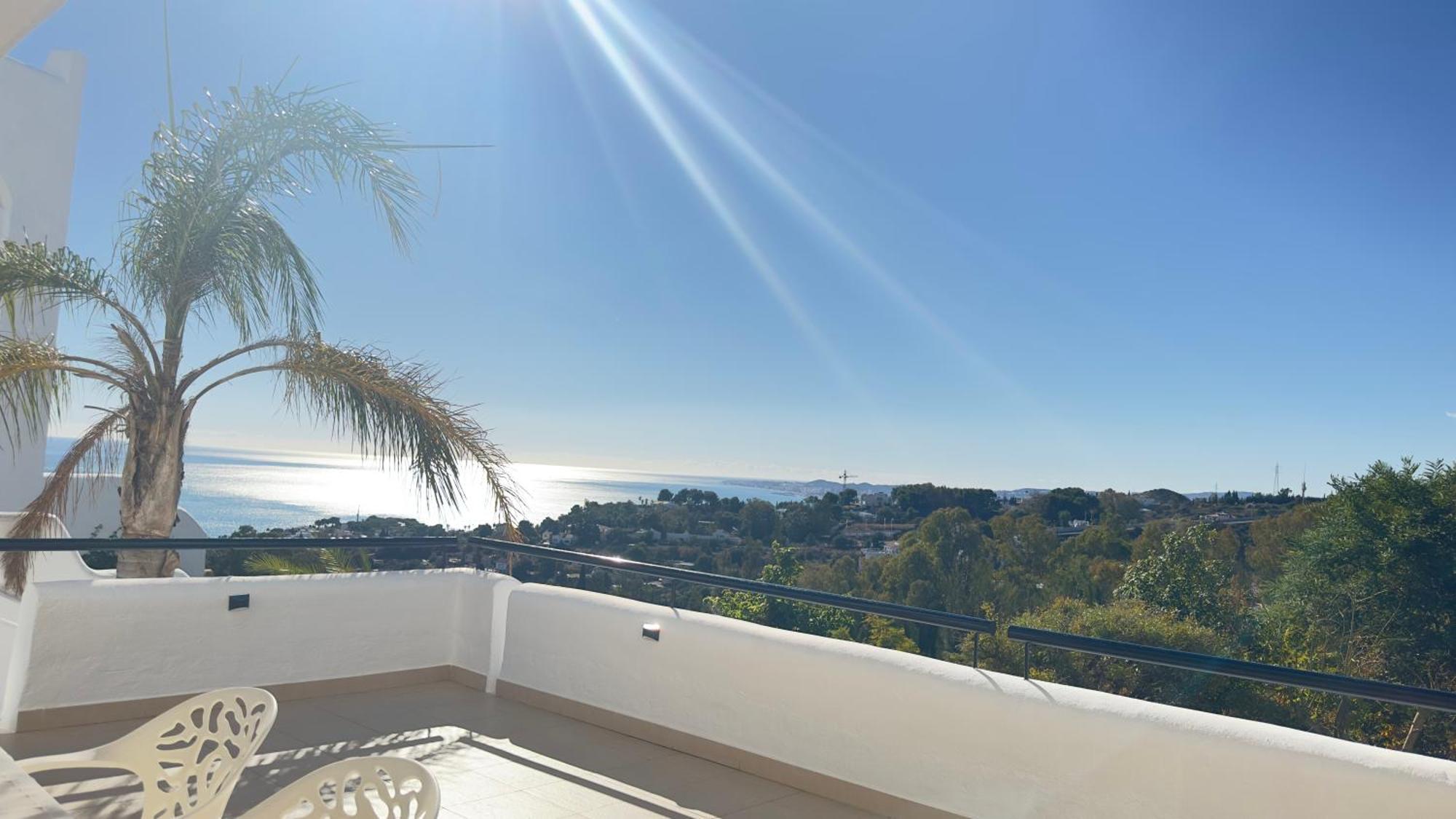 Villa Maringa - Family Friendly, Private Pool, Bbq, Amazing Views *