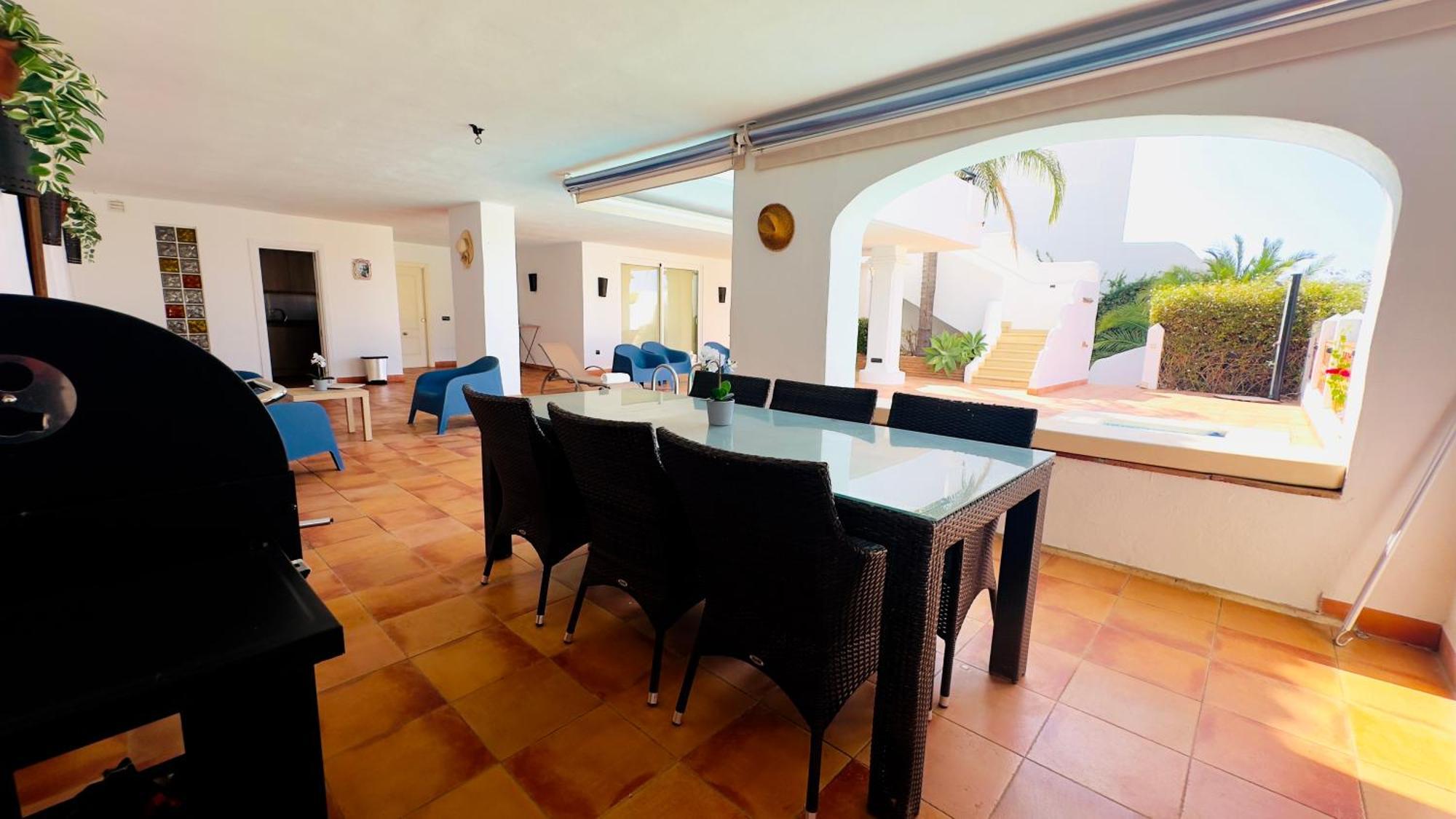 Villa Maringa - Family Friendly, Private Pool, Bbq, Amazing Views Torremuelle