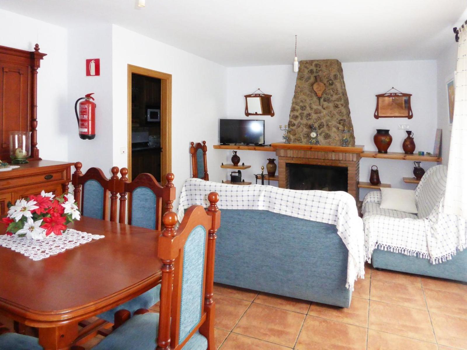 Holiday home Vivienda Rural Casa Manoli *