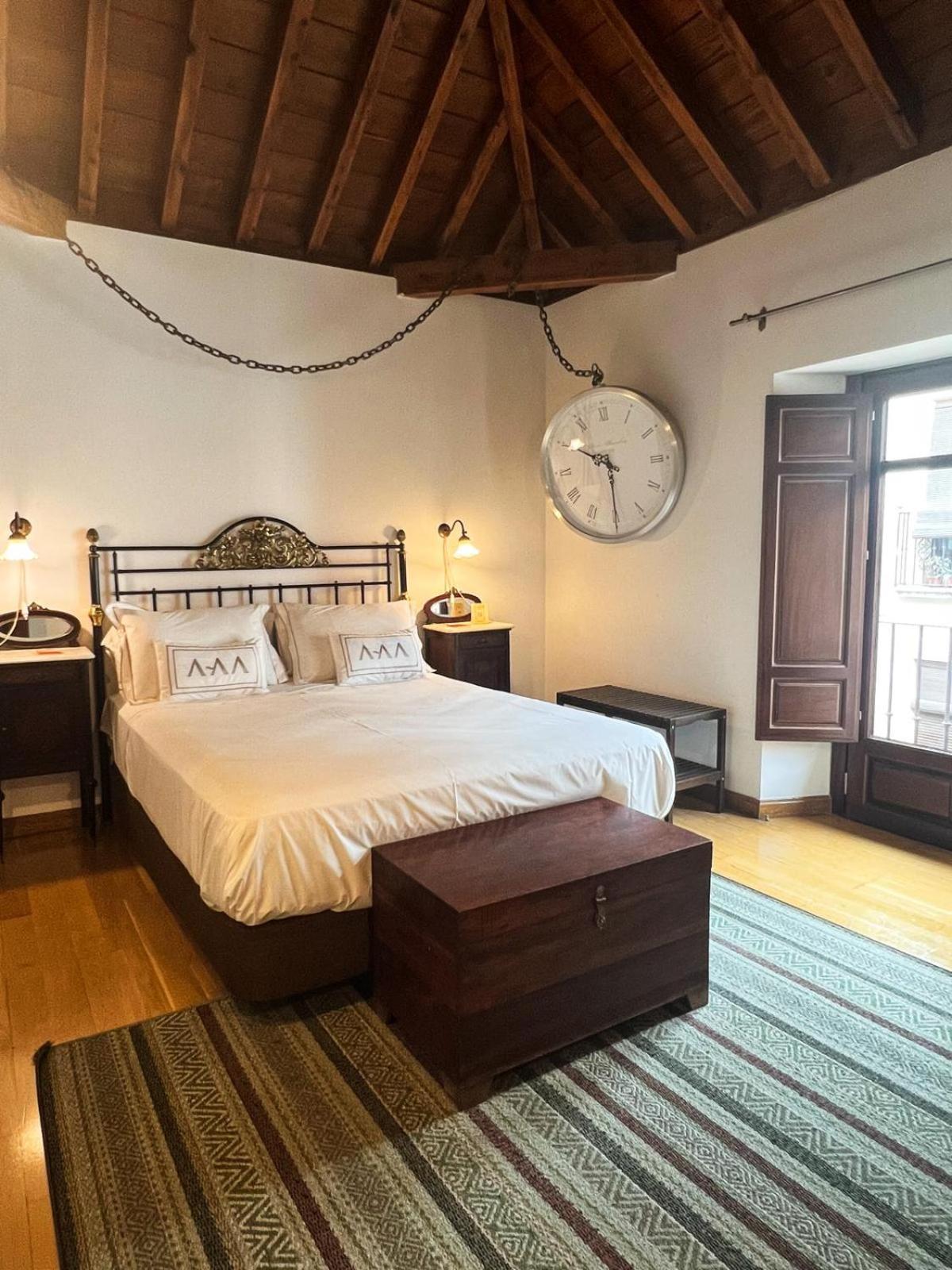 Gar Anat Boutique Hotel 3*