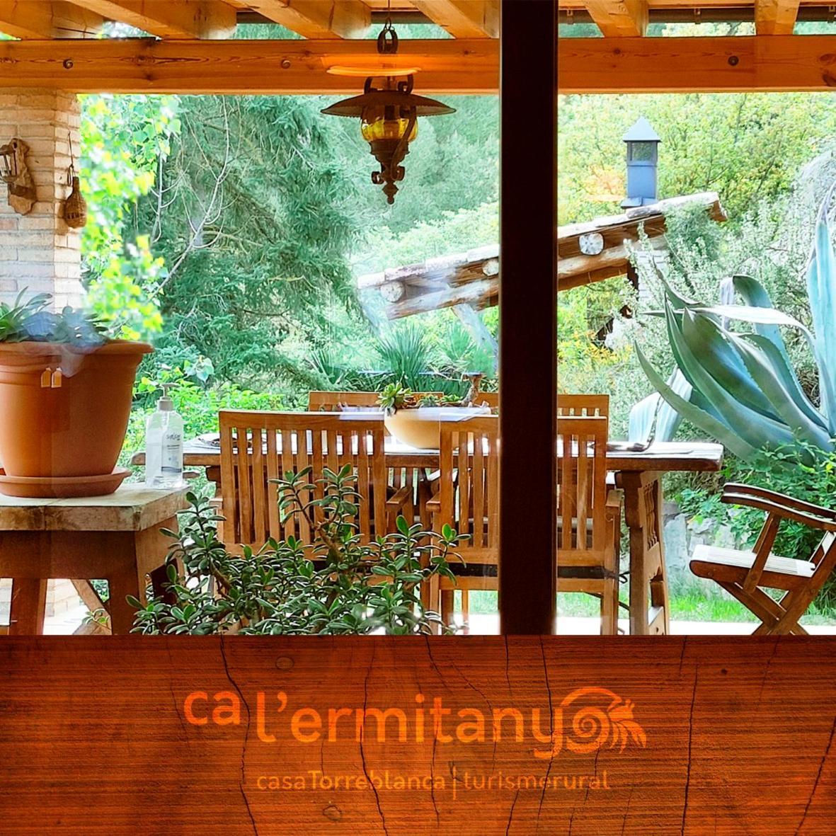 Casa rural Ca L' Ermitanyo- Casa Torre Blanca