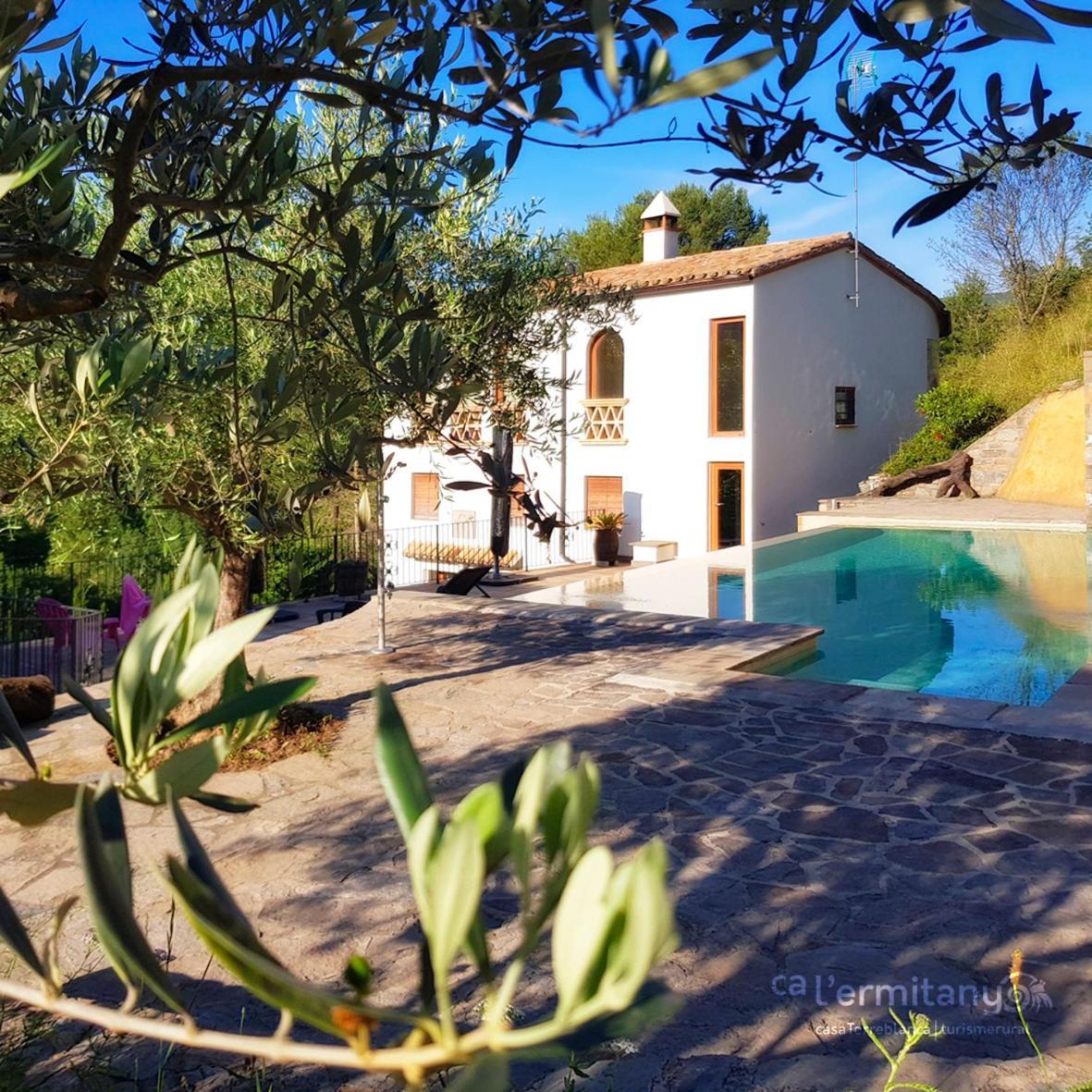 Casa rural Ca L' Ermitanyo- Casa Torre Blanca