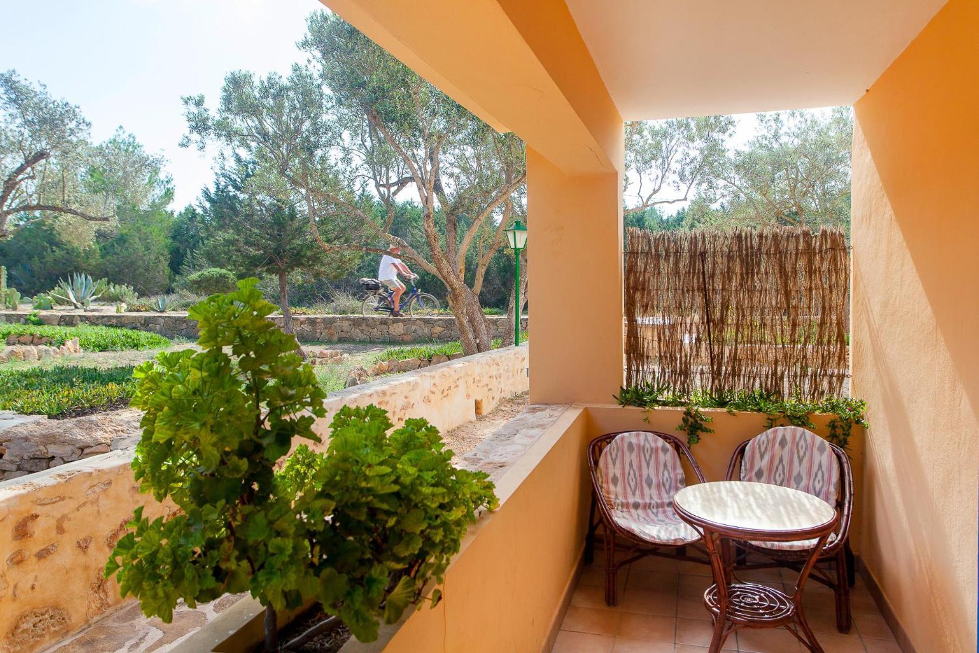 Granada Apartment Es Pujols