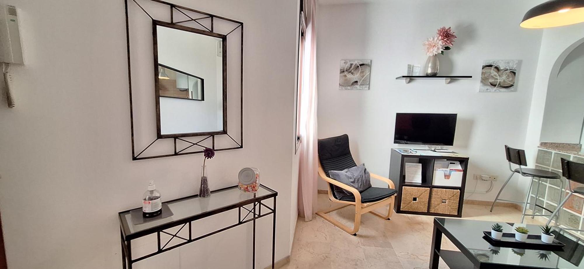 Cómodo Y Acogedor En El Centro Con Wifi Apartamento