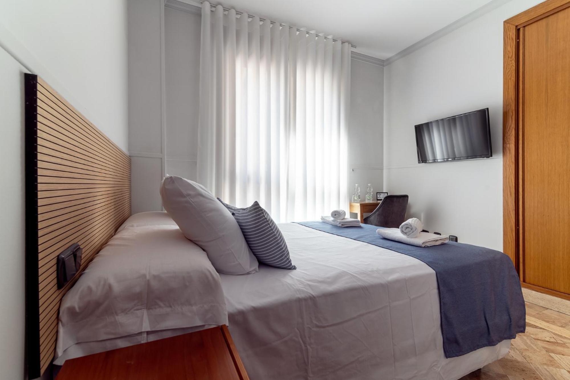 Reina Mora Hotel