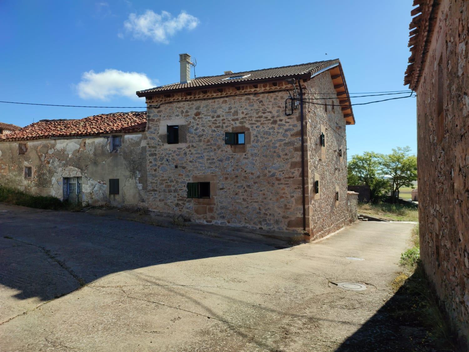 Calida Casa Familiar Holiday home Aldealpozo