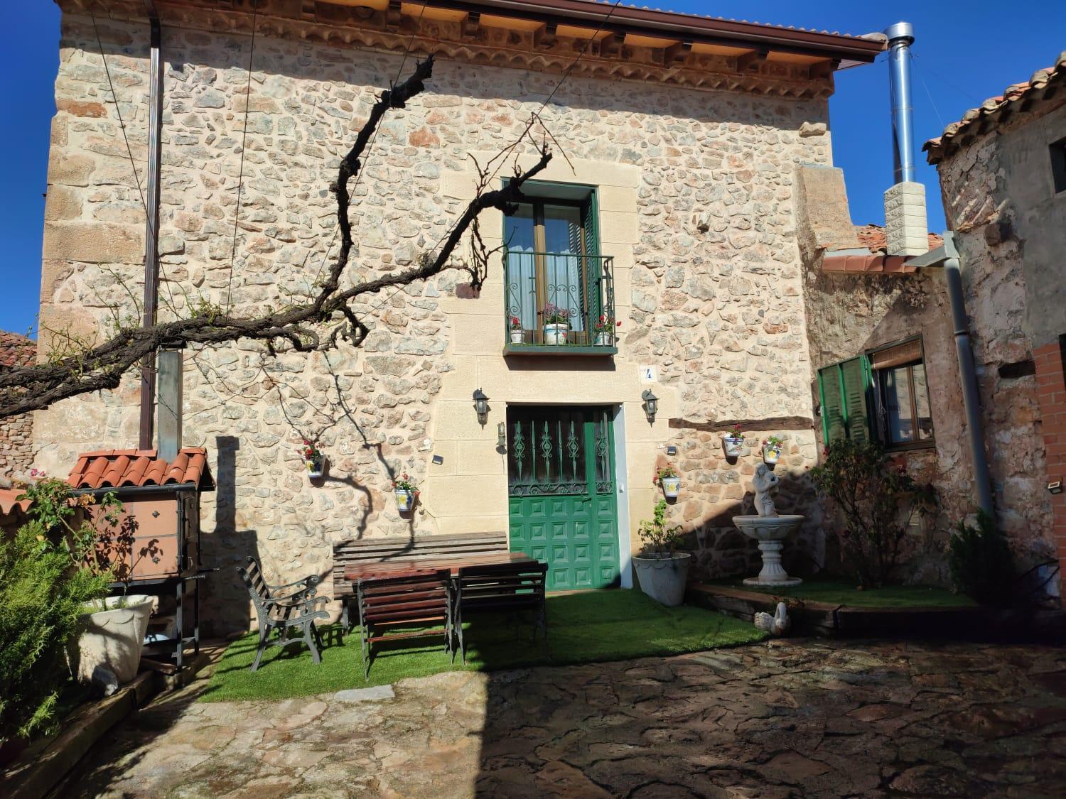 Calida Casa Familiar