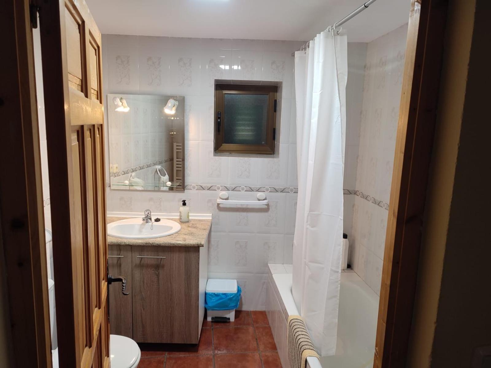 Сasa de vacaciones Calida Casa Familiar *