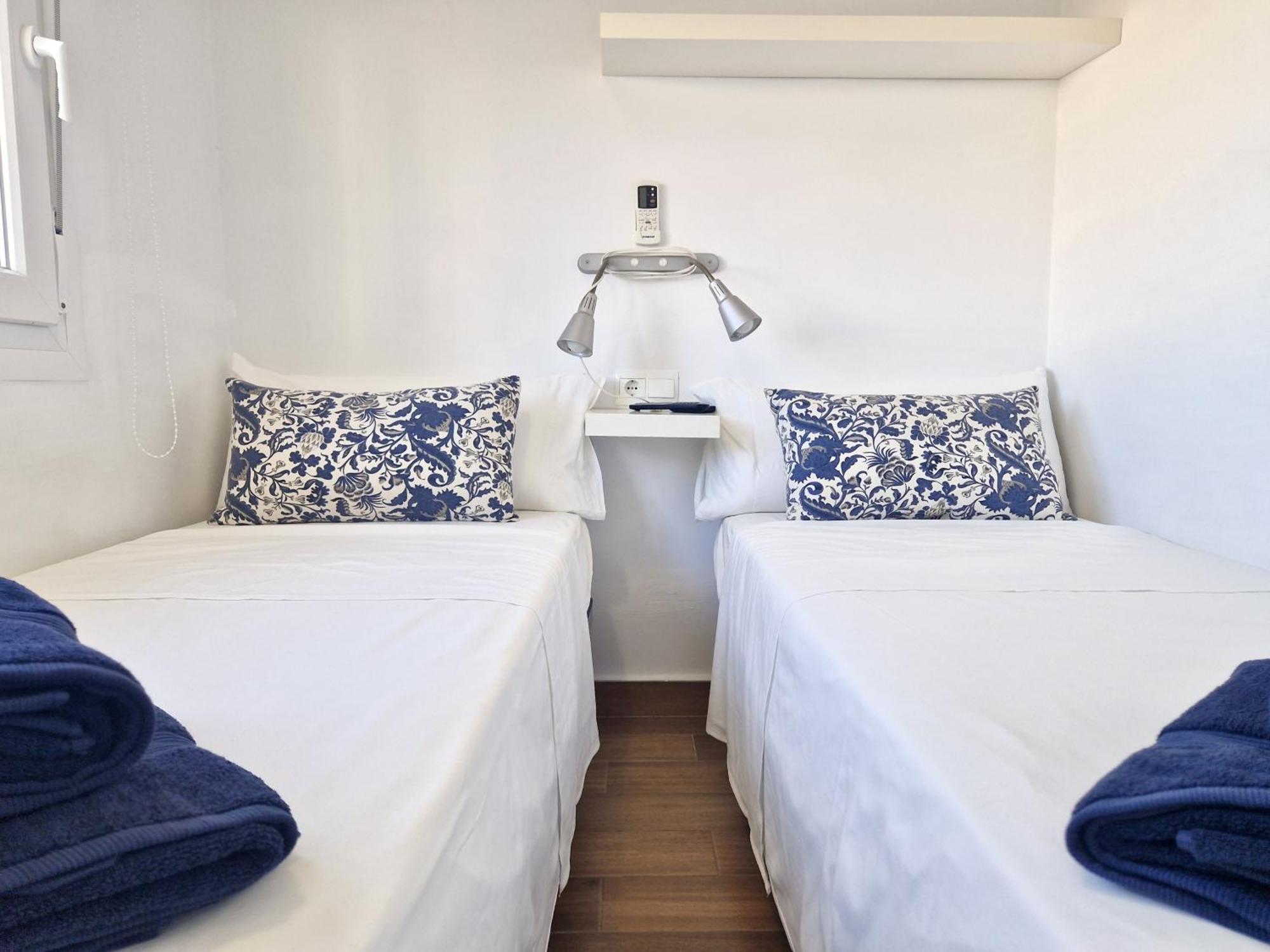 Apartment Sr Mediterraneo Playa De La Carihuela