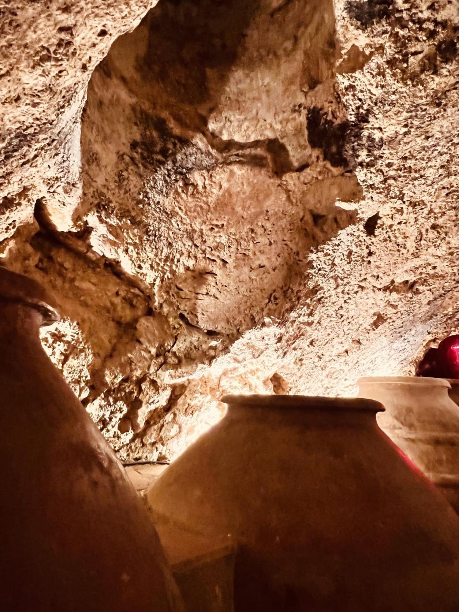 Valeria Casa Con Cueva Privada Del 1748 Villa Requena