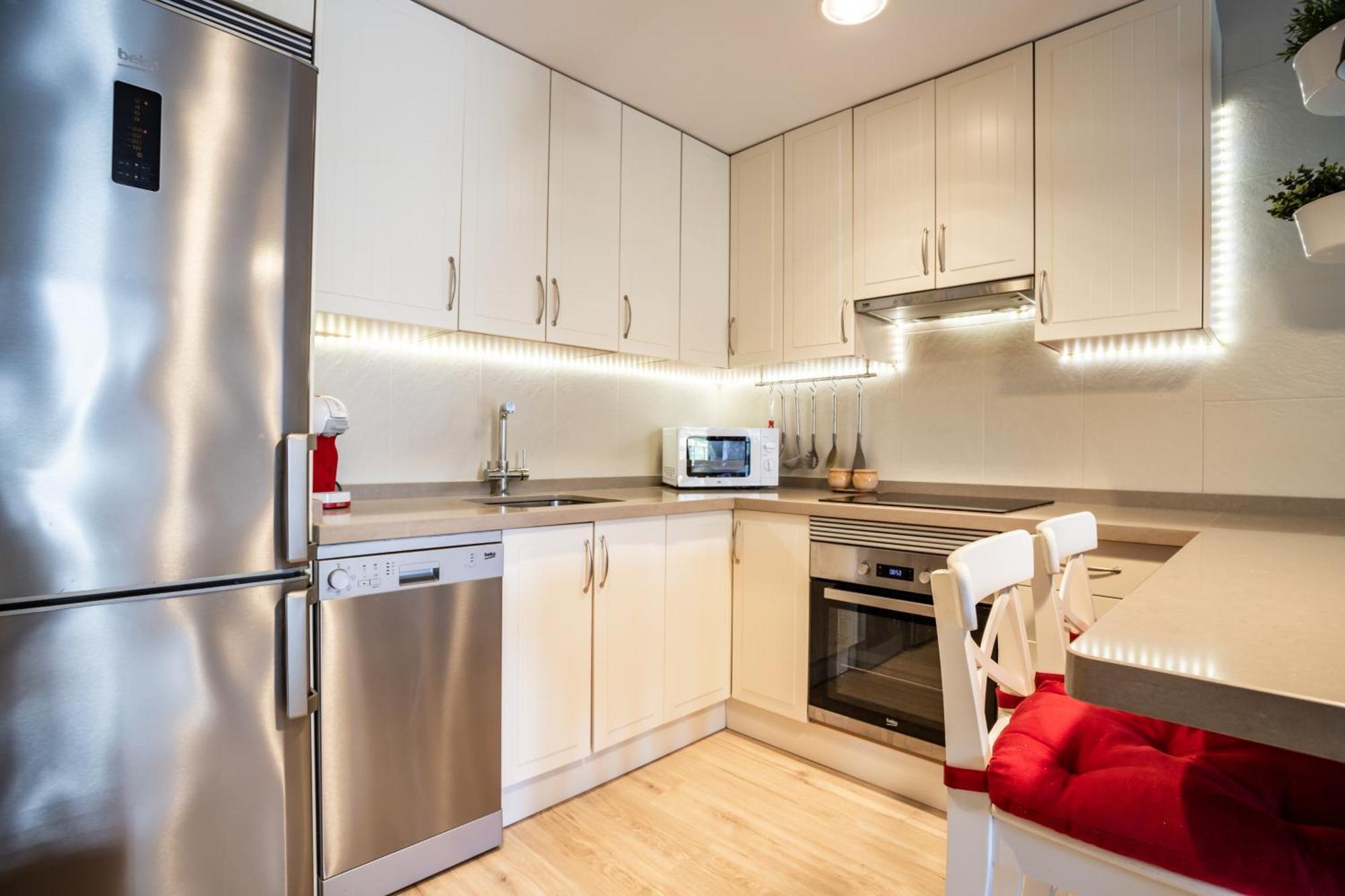 2 Y 2 Banos, Vista Lateral Mar Sofia 2 By Sur Apartamento Fuengirola