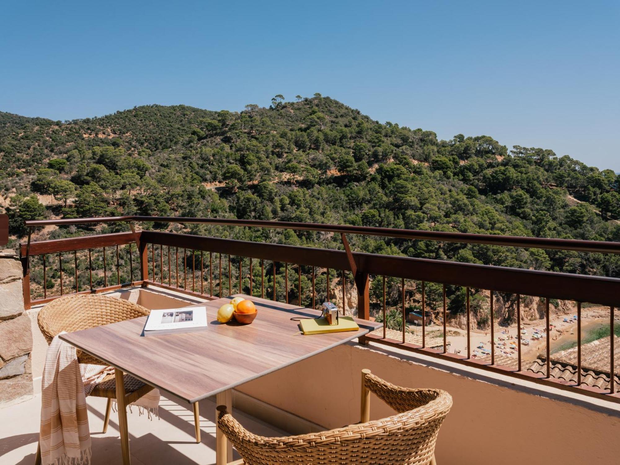 Zel Costa Brava Resort 3*