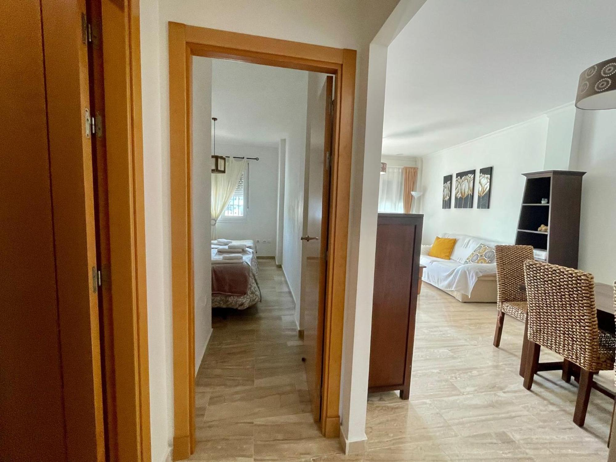 Apartamento Castillo De Mar, Con Piscina Y Parking