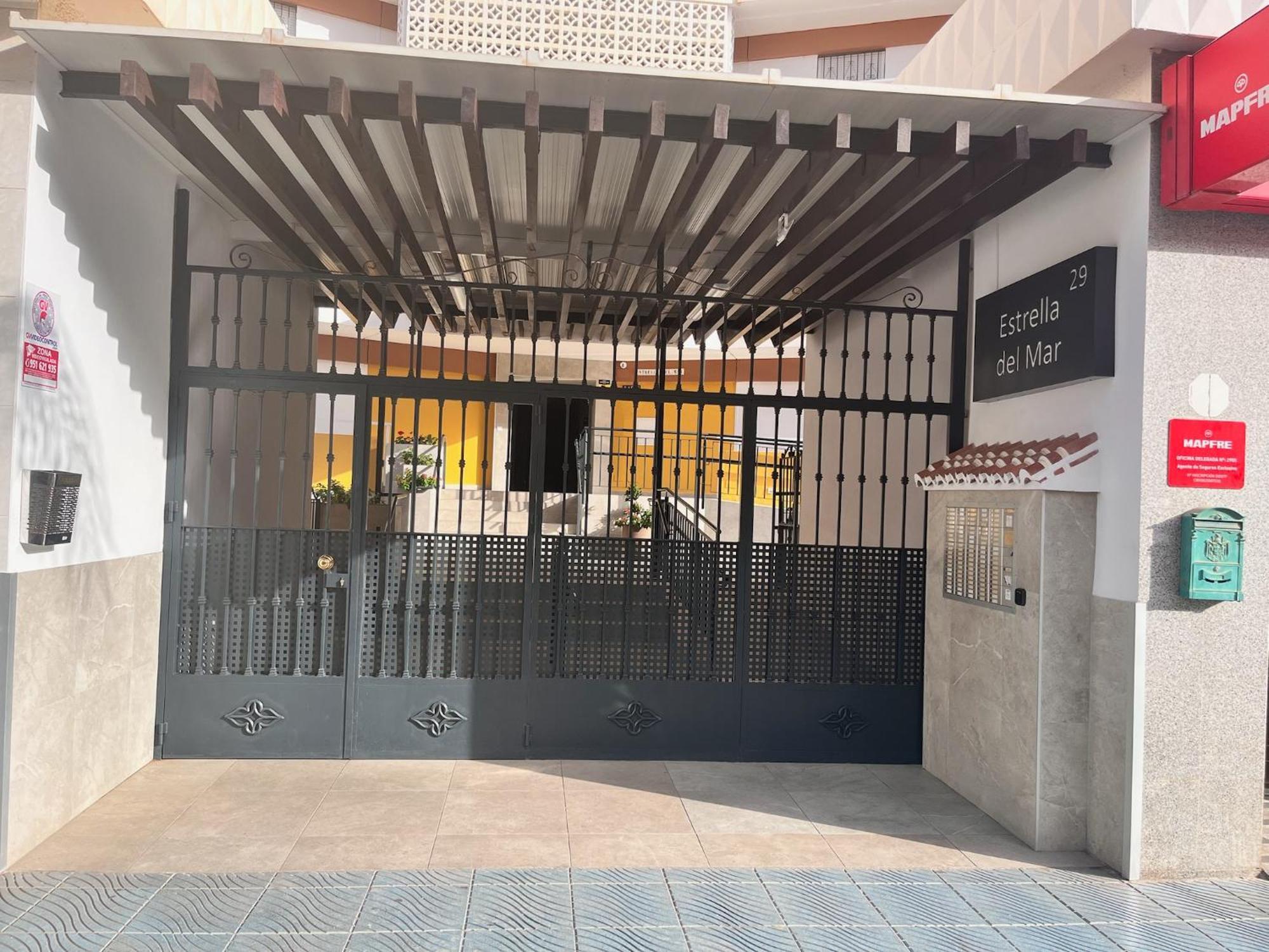Estudio Estrella Del Mar * Torre Del Mar