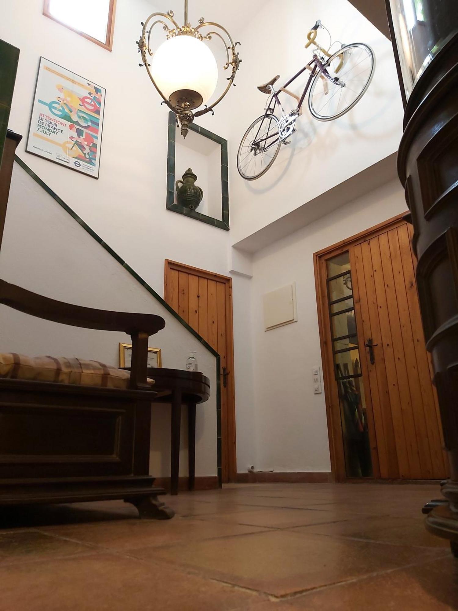 Main Villa: La Bruguera De Púbol Villa *