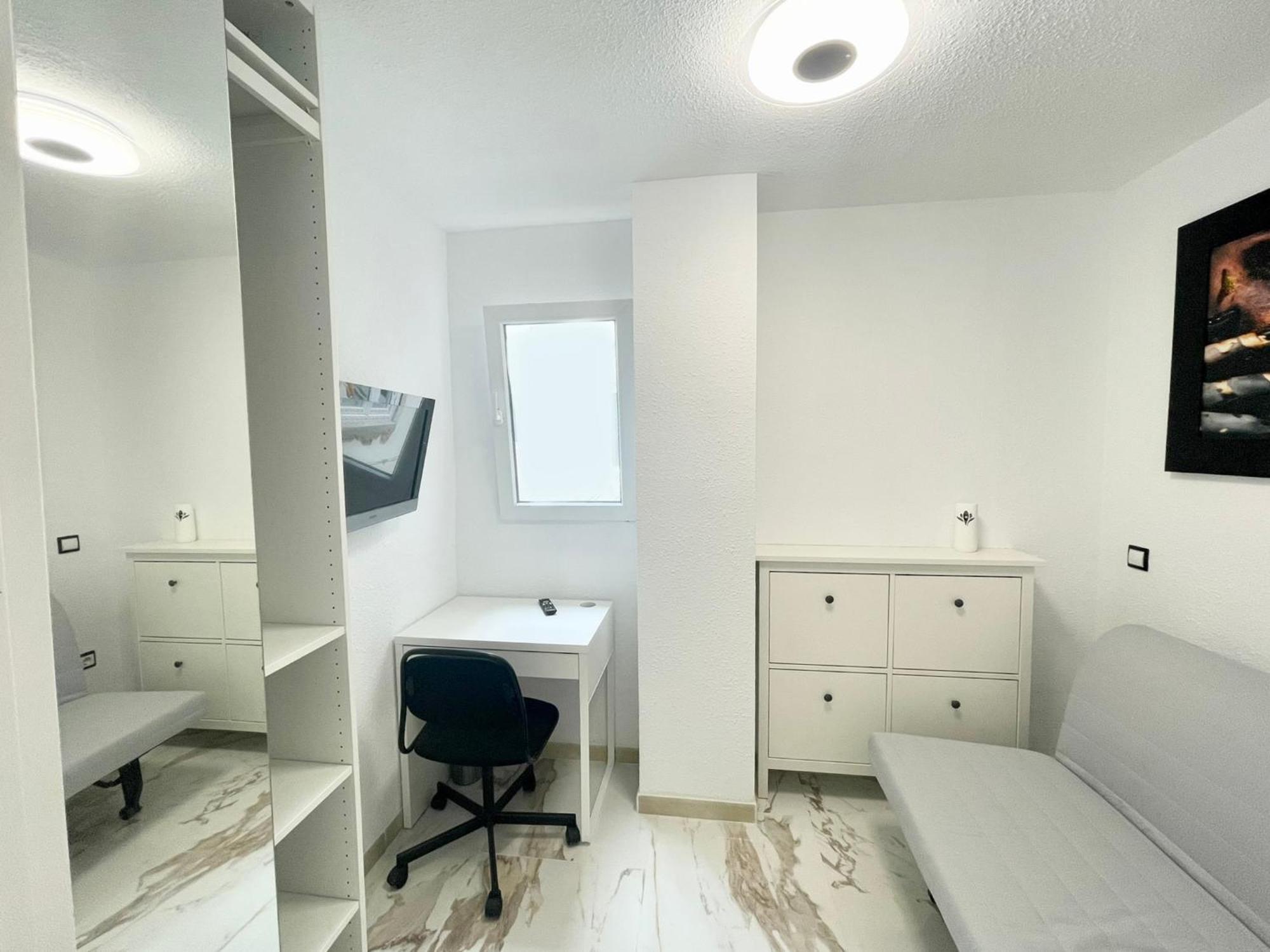 Piso Canteras/2 Bedroom+balcony+parking At Apartment *