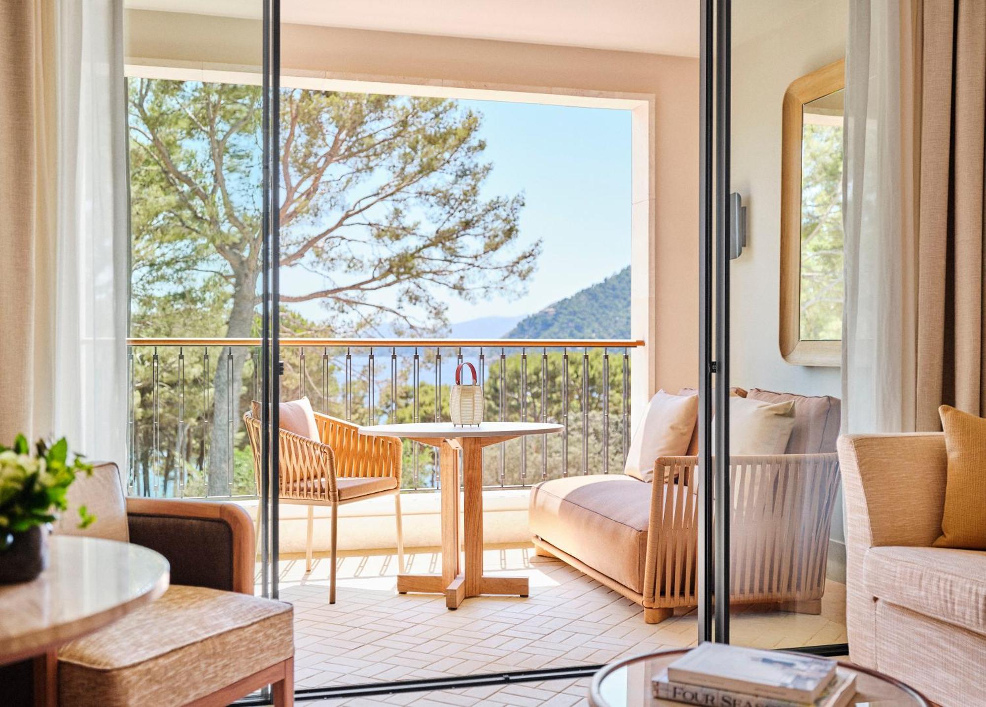 Resort Four Seasons Mallorca At Formentor 5*