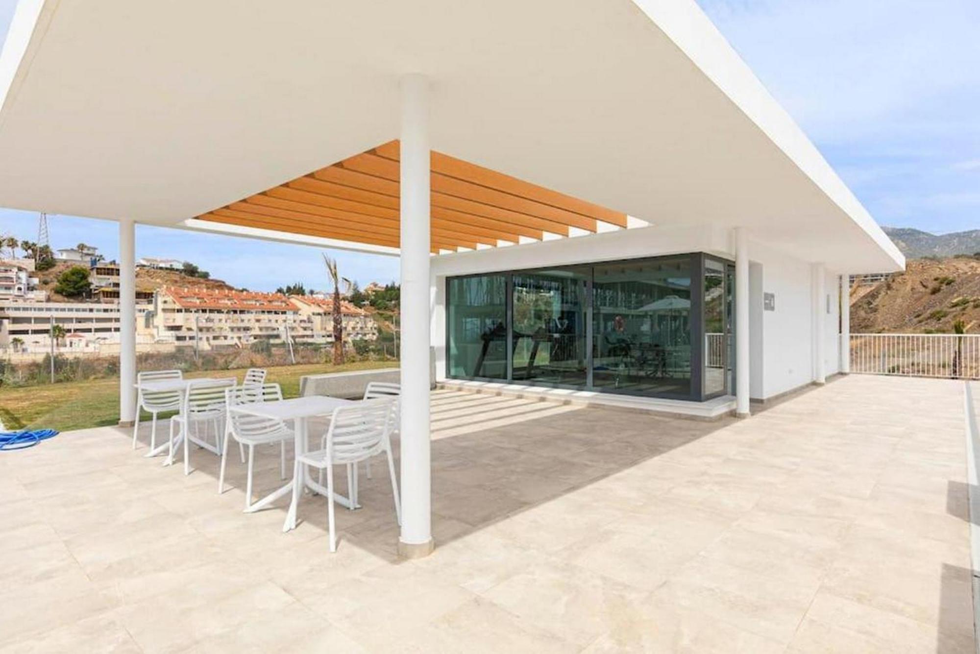 Apartment Middle Views Luxury Sea Escape