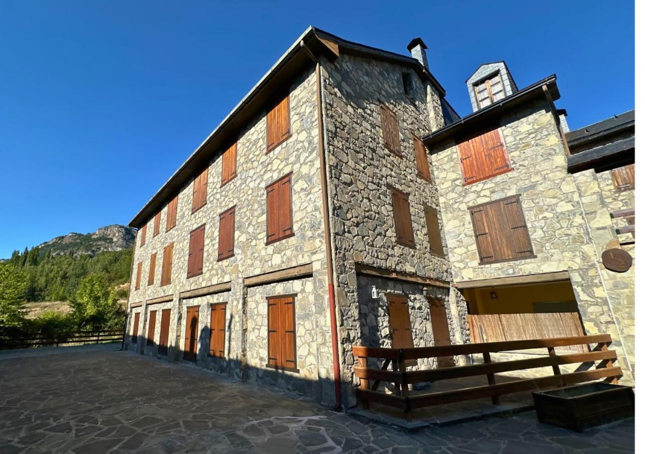 Caldares Exclusivo Atico En El Pueyo De Jaca Apartment *