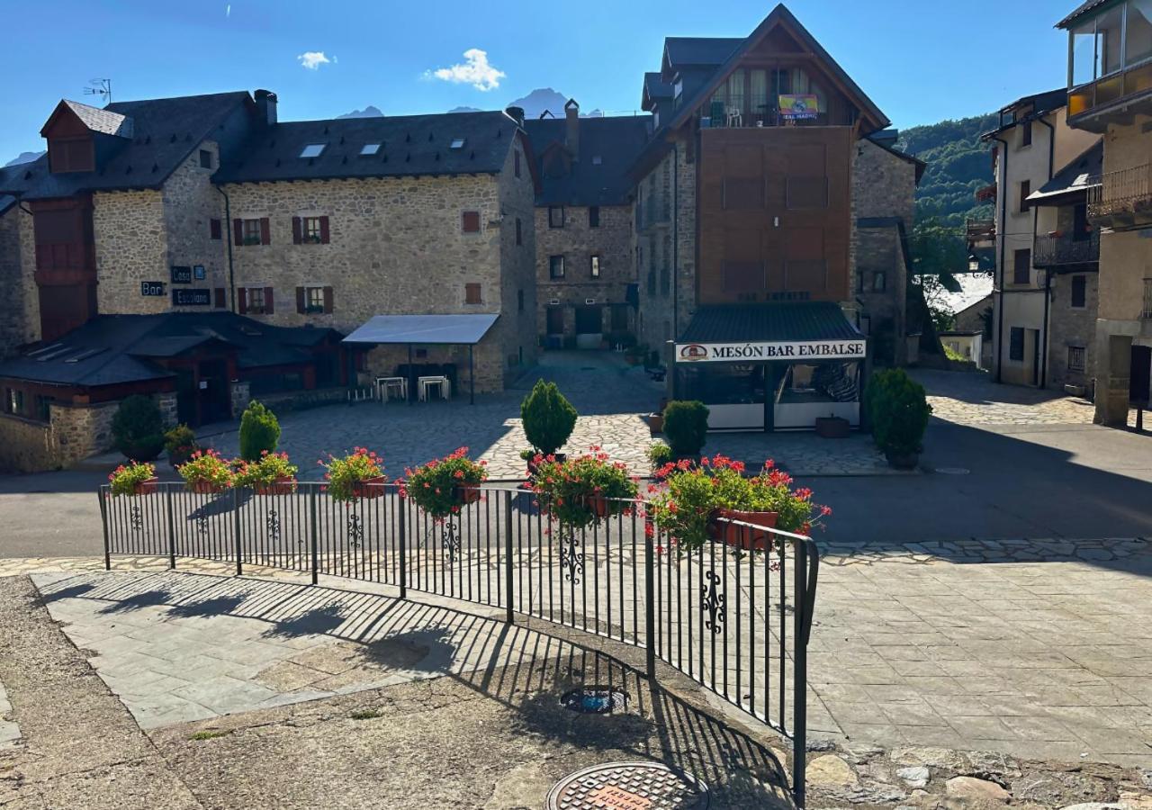 Caldares Exclusivo Atico En El Pueyo De Jaca Apartment Panticosa
