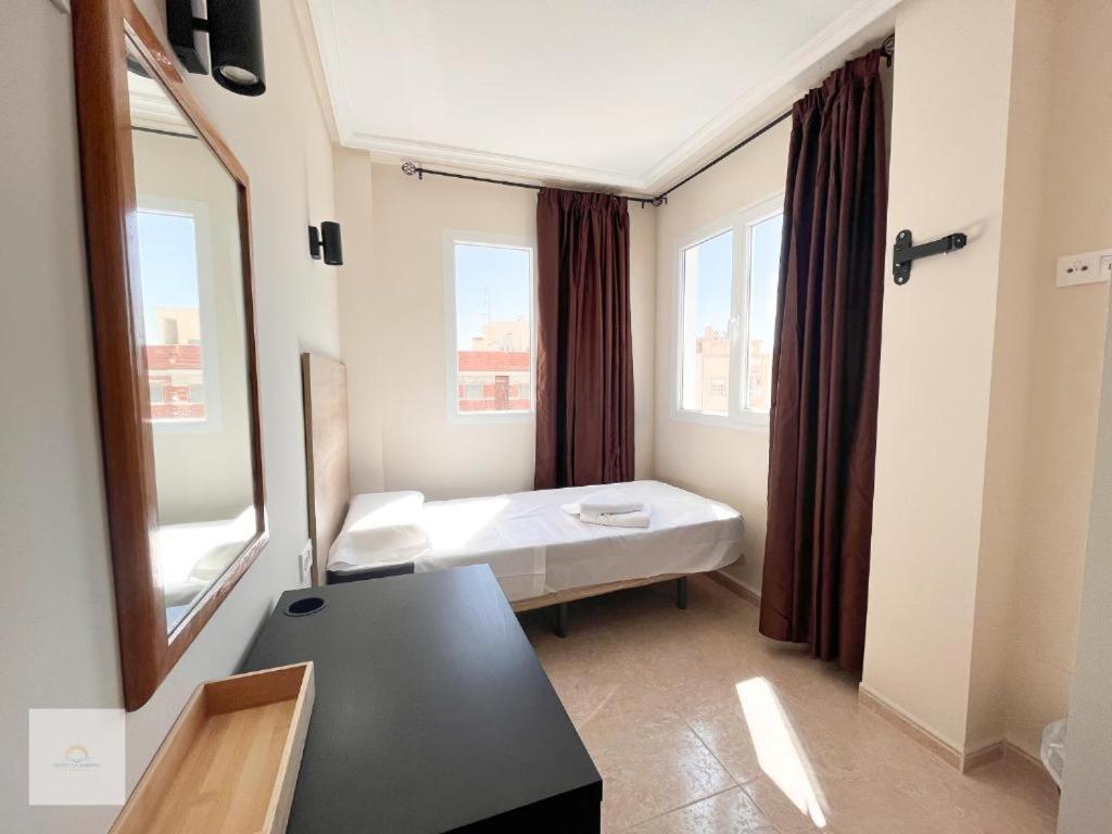 Hotel Marina Elche 2*